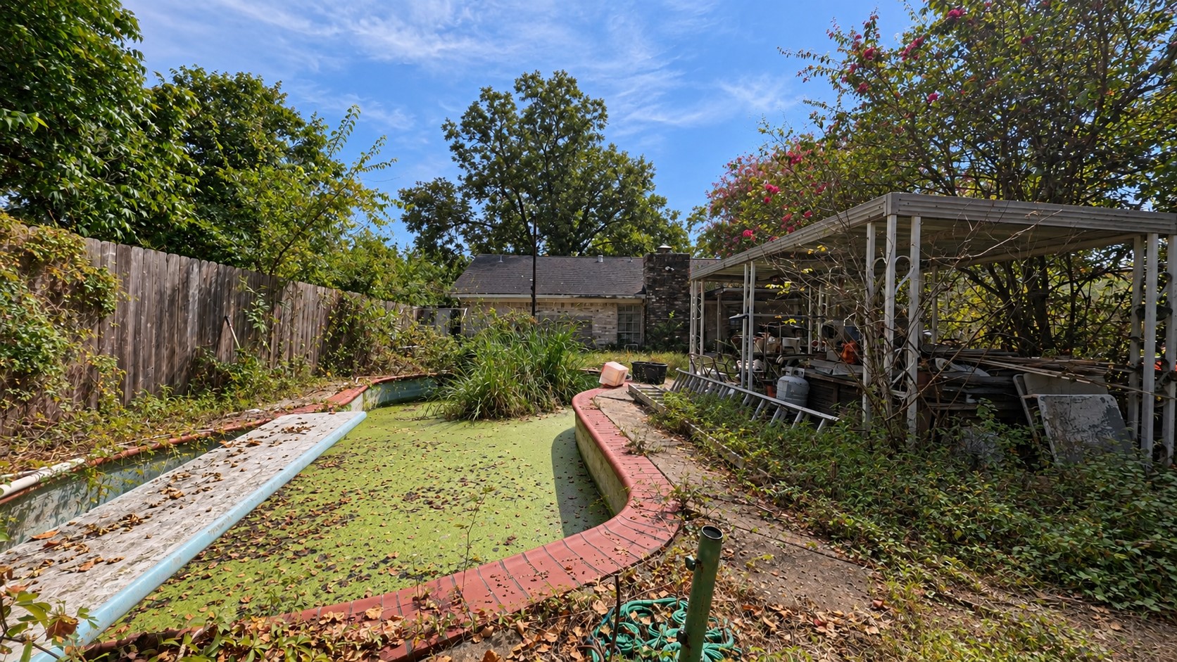 1008 Shadow Circle Property Photo 14