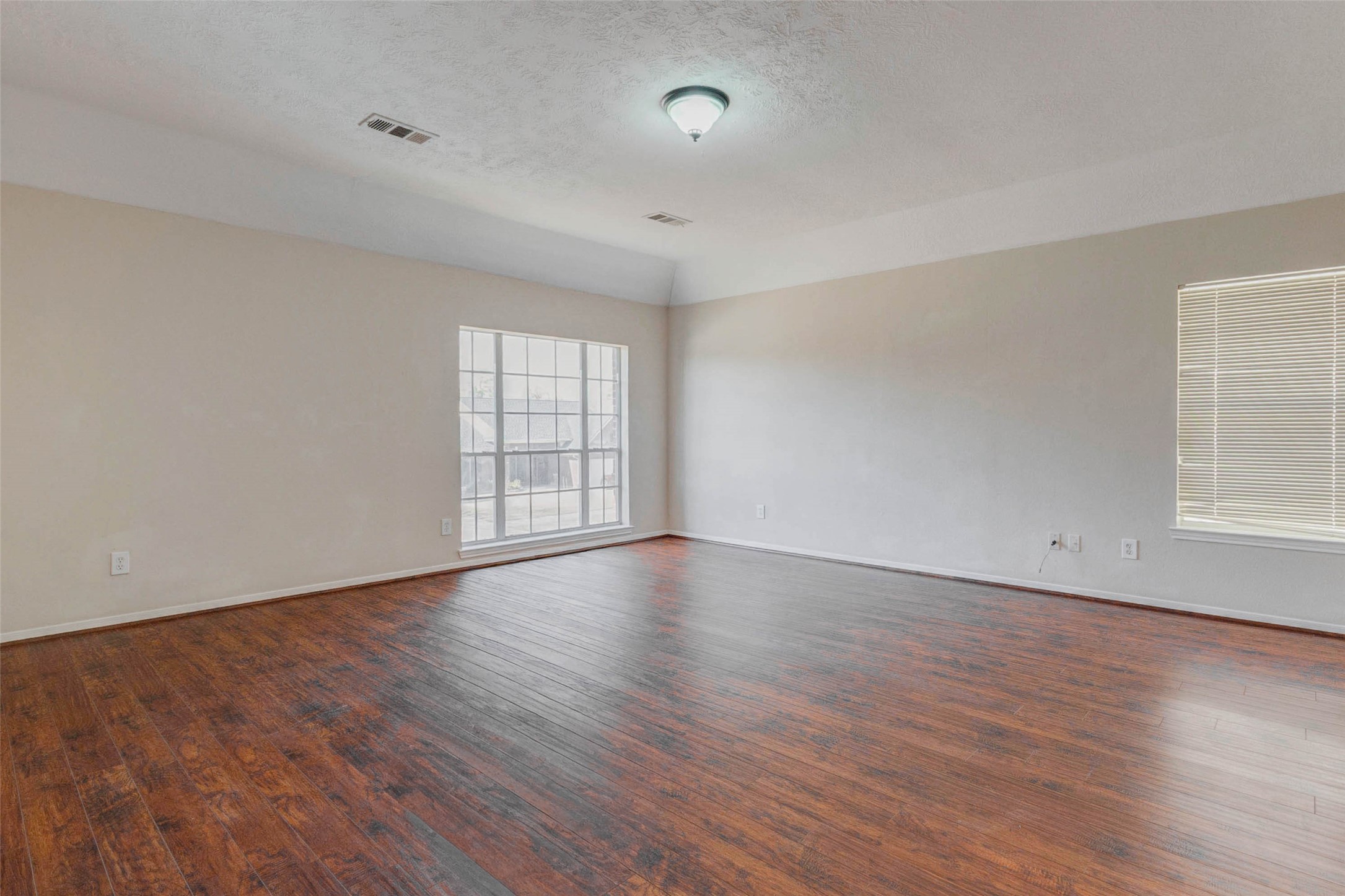 155 Perfidia Drive Property Photo 13
