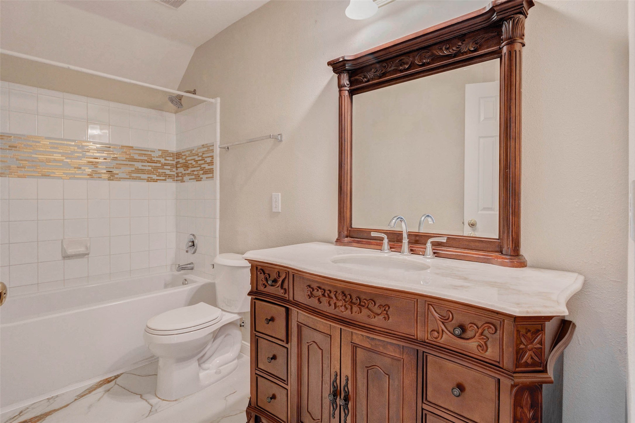 155 Perfidia Drive Property Photo 15