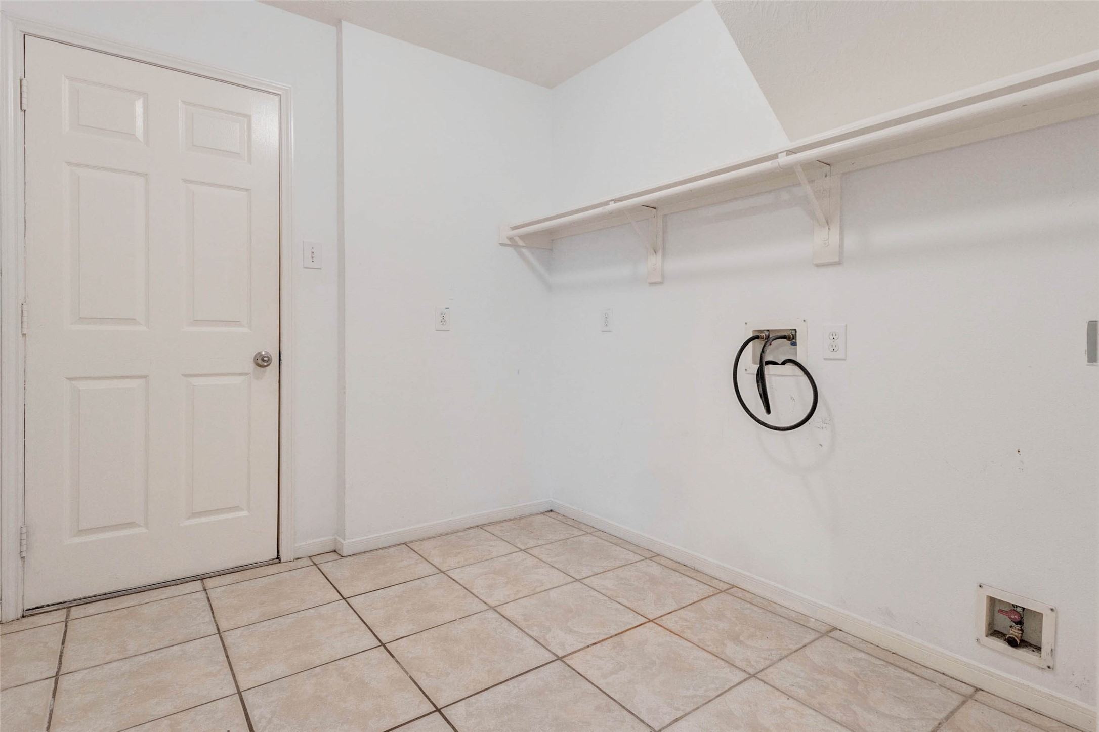 155 Perfidia Drive Property Photo 20