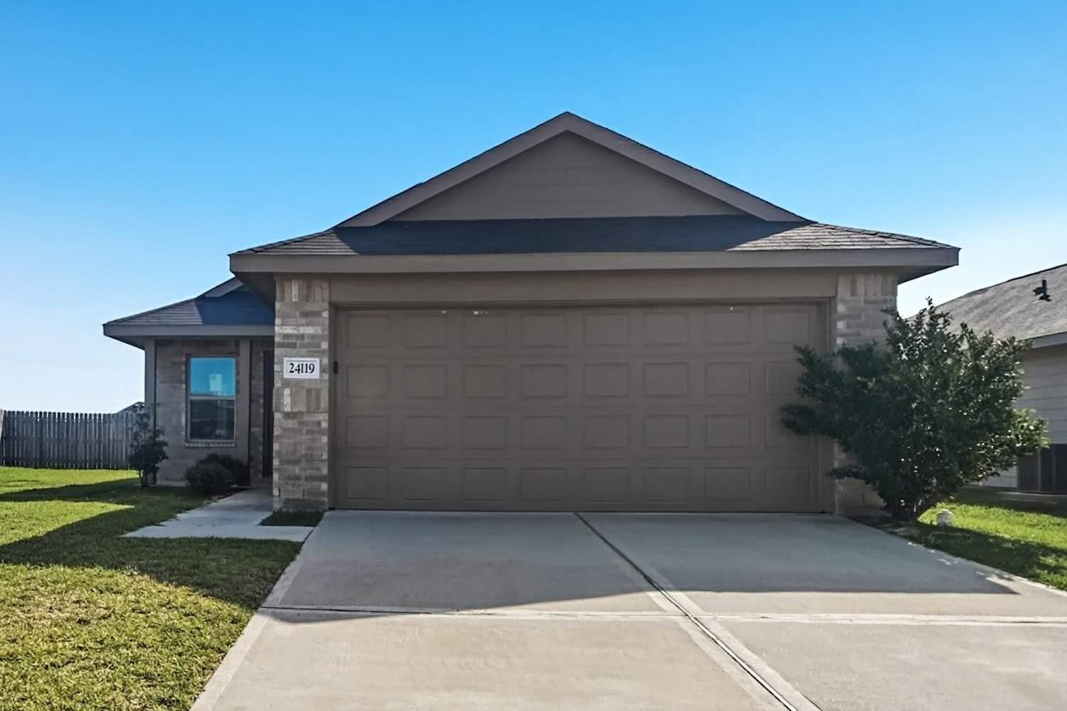 24119 Sundown View Lane, Hockley TX 77447 Property Photo 1