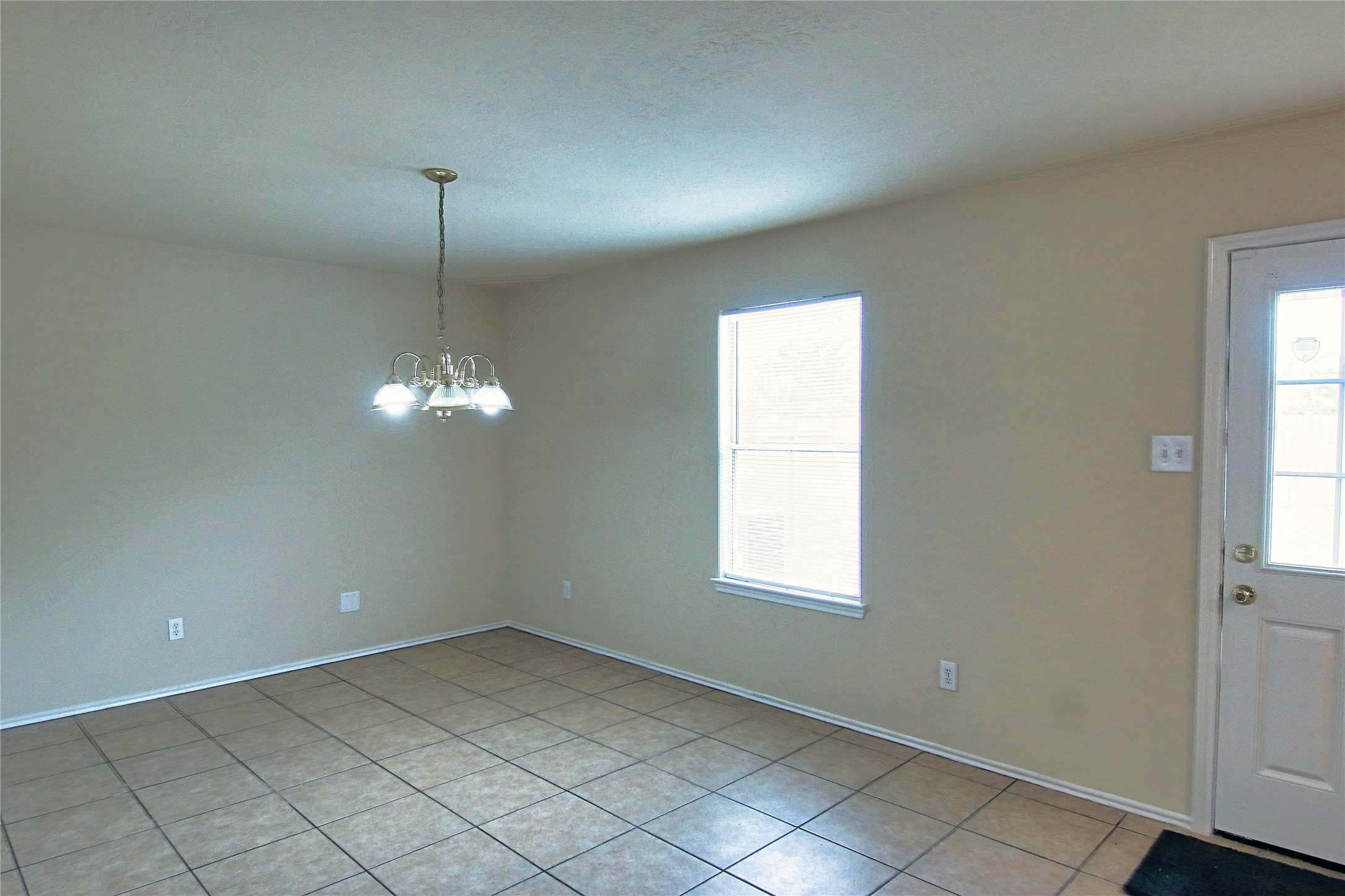 7419 Kennemer Property Photo 7