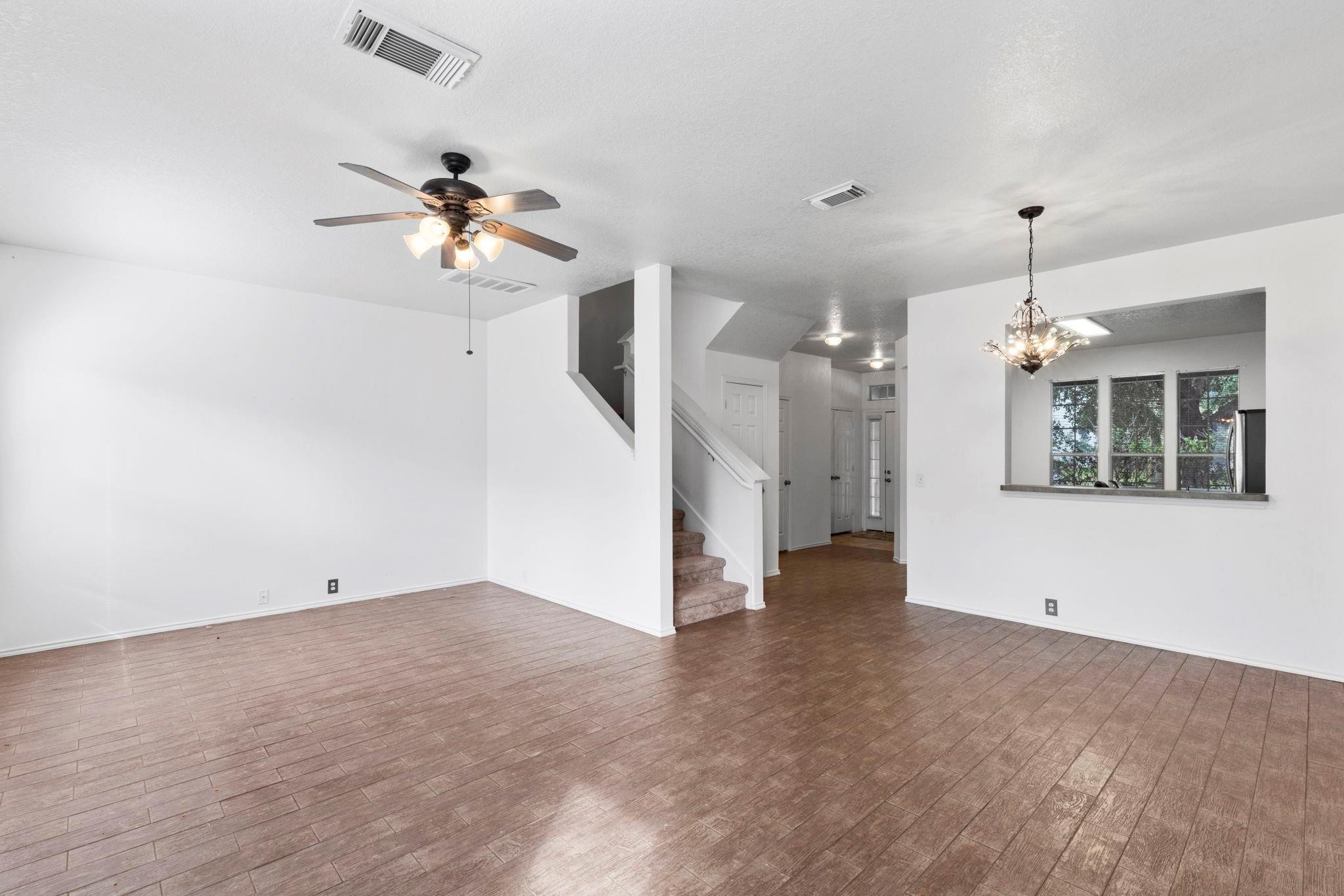 23815 Pebworth Place Property Photo 3