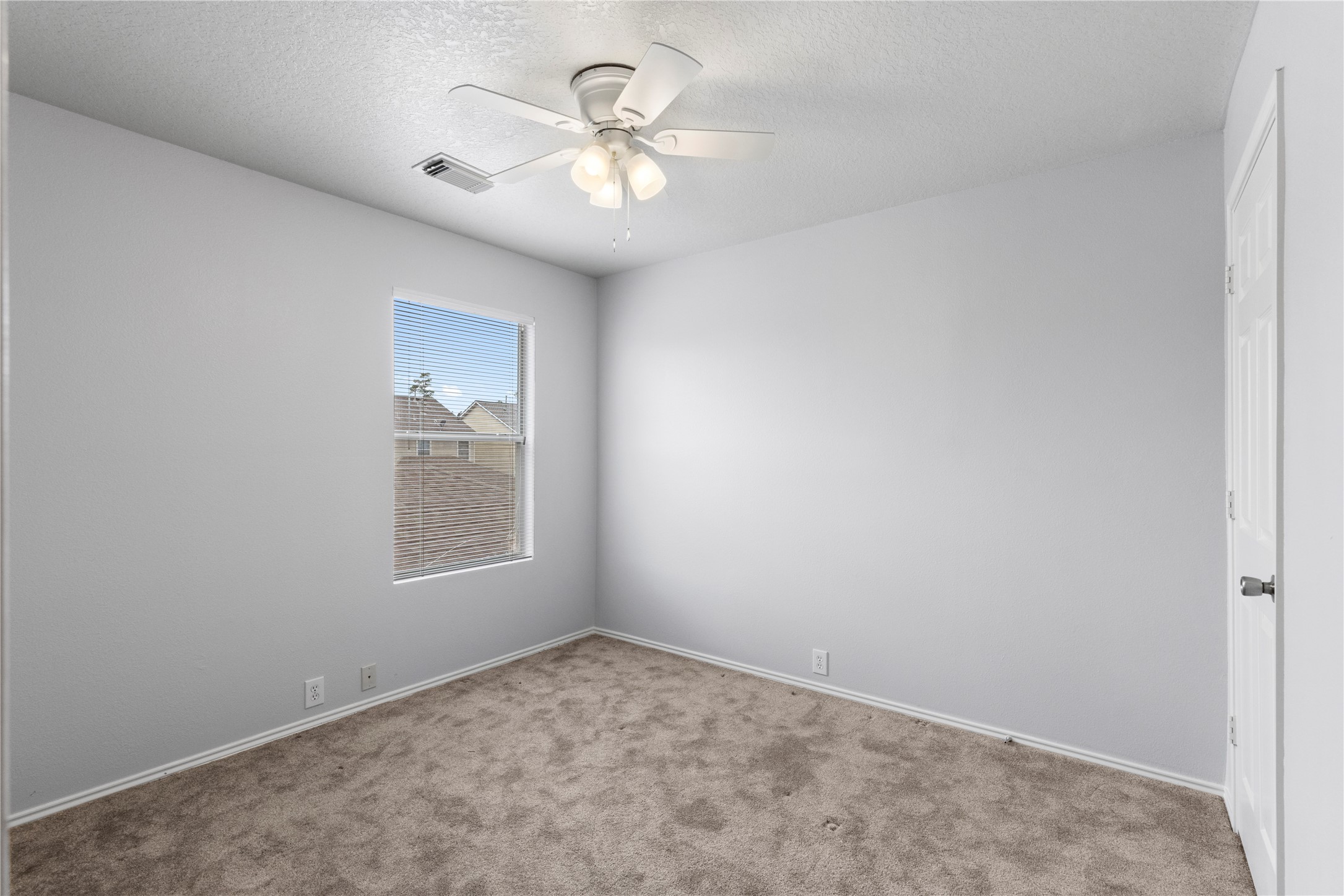 23815 Pebworth Place Property Photo 13