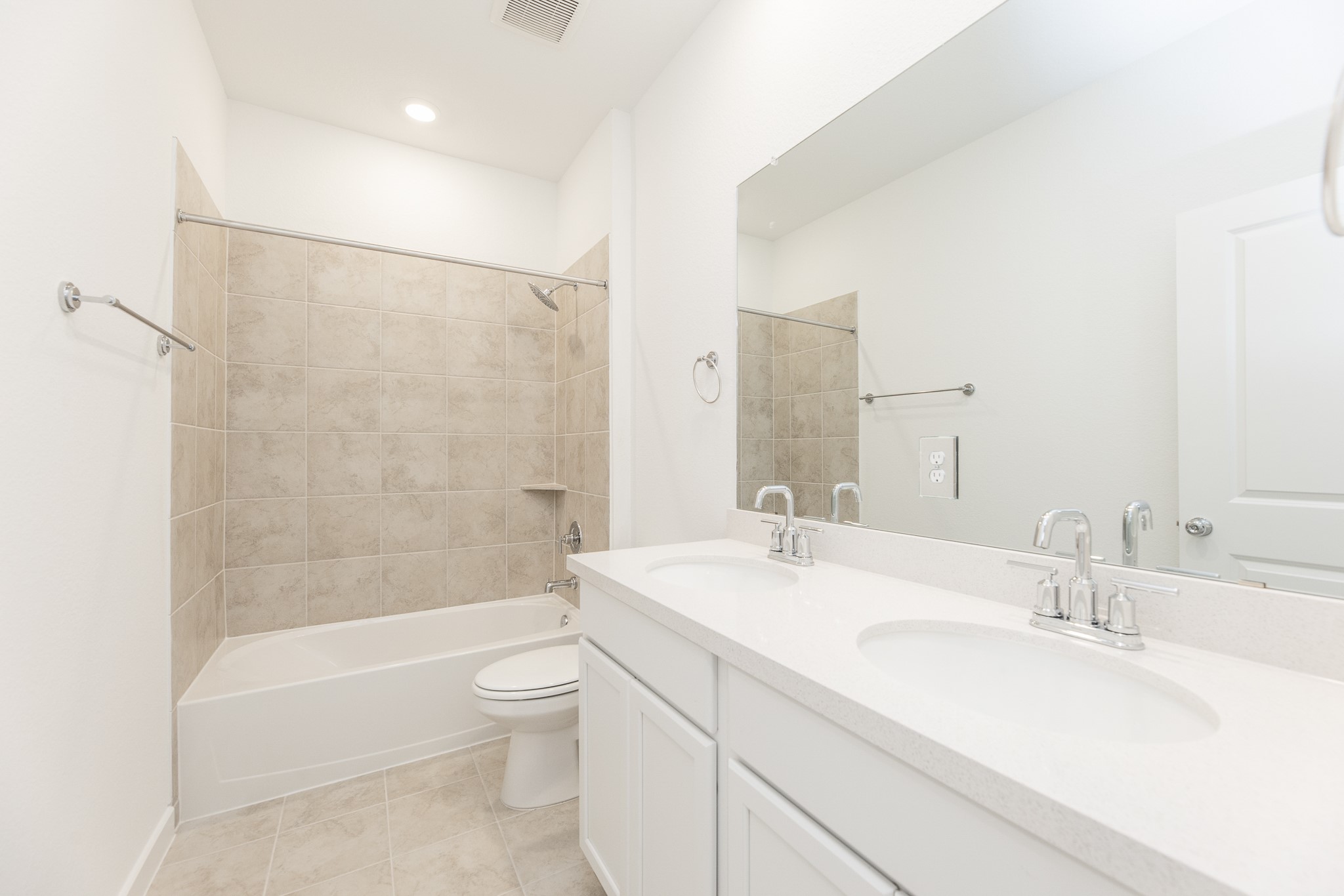 9723 Rialto Heights Drive Property Photo 29