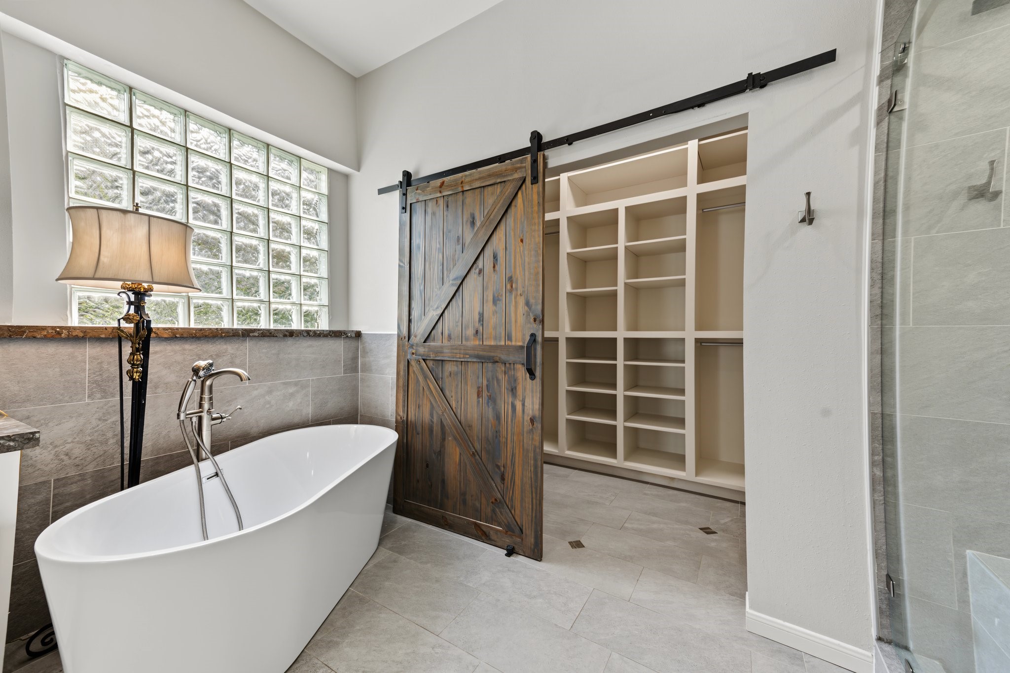 18522 Park Harbor Drive Property Photo 23