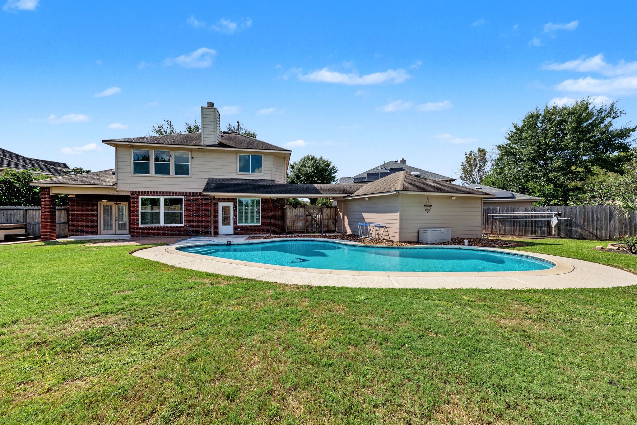 18522 Park Harbor Drive Property Photo 35