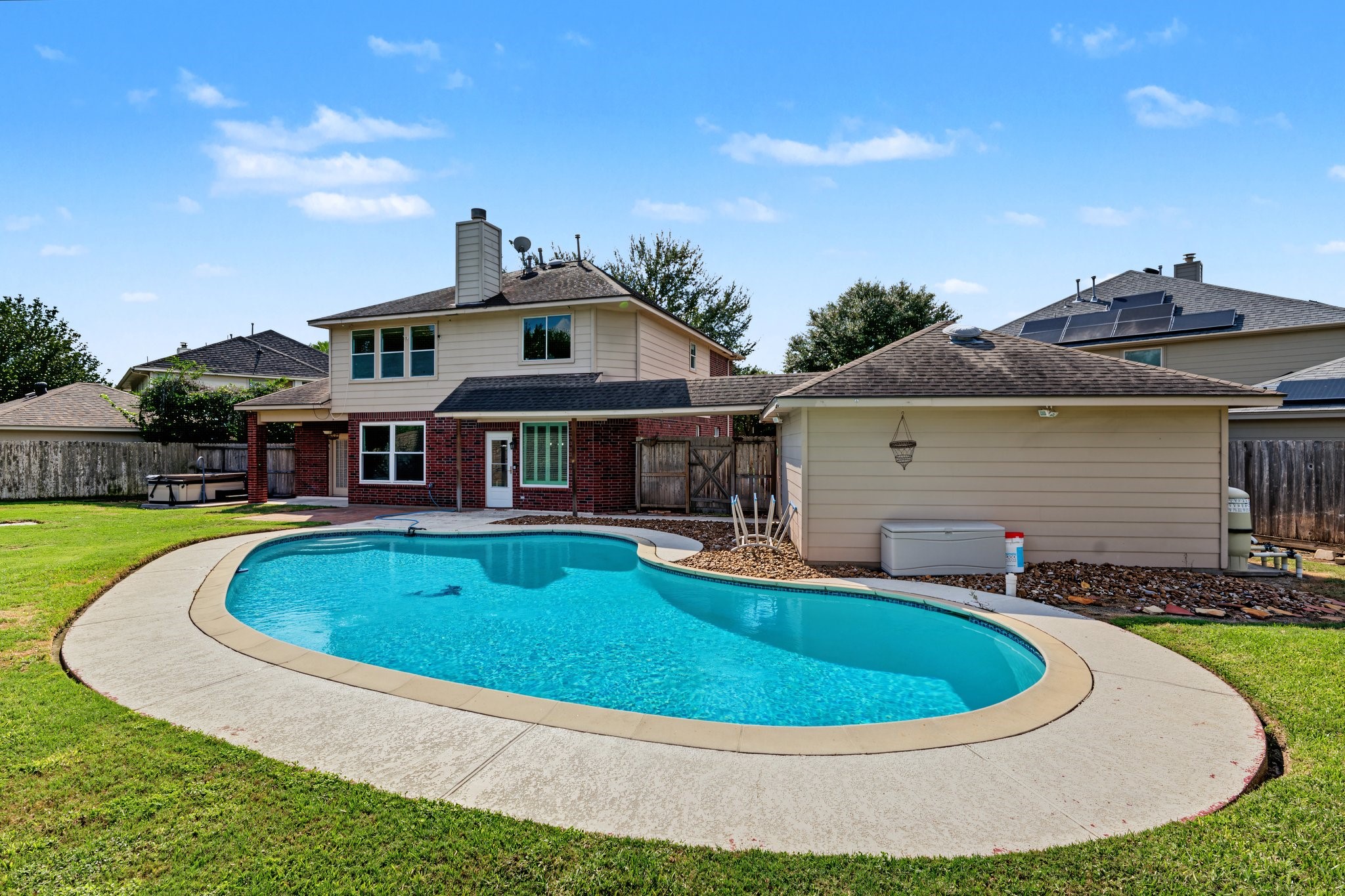 18522 Park Harbor Drive Property Photo 36