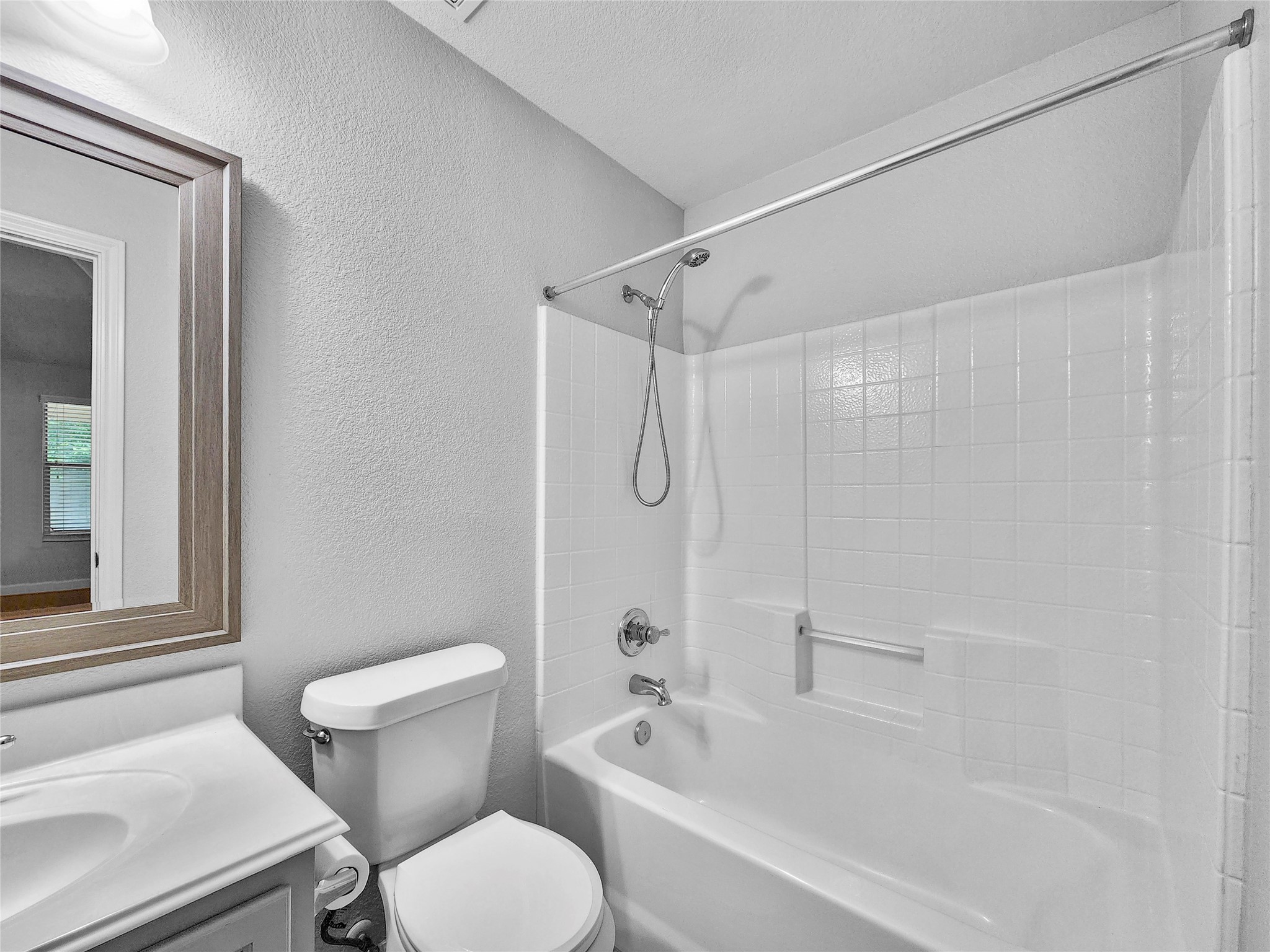 922 Fife Dr, Property Photo 11