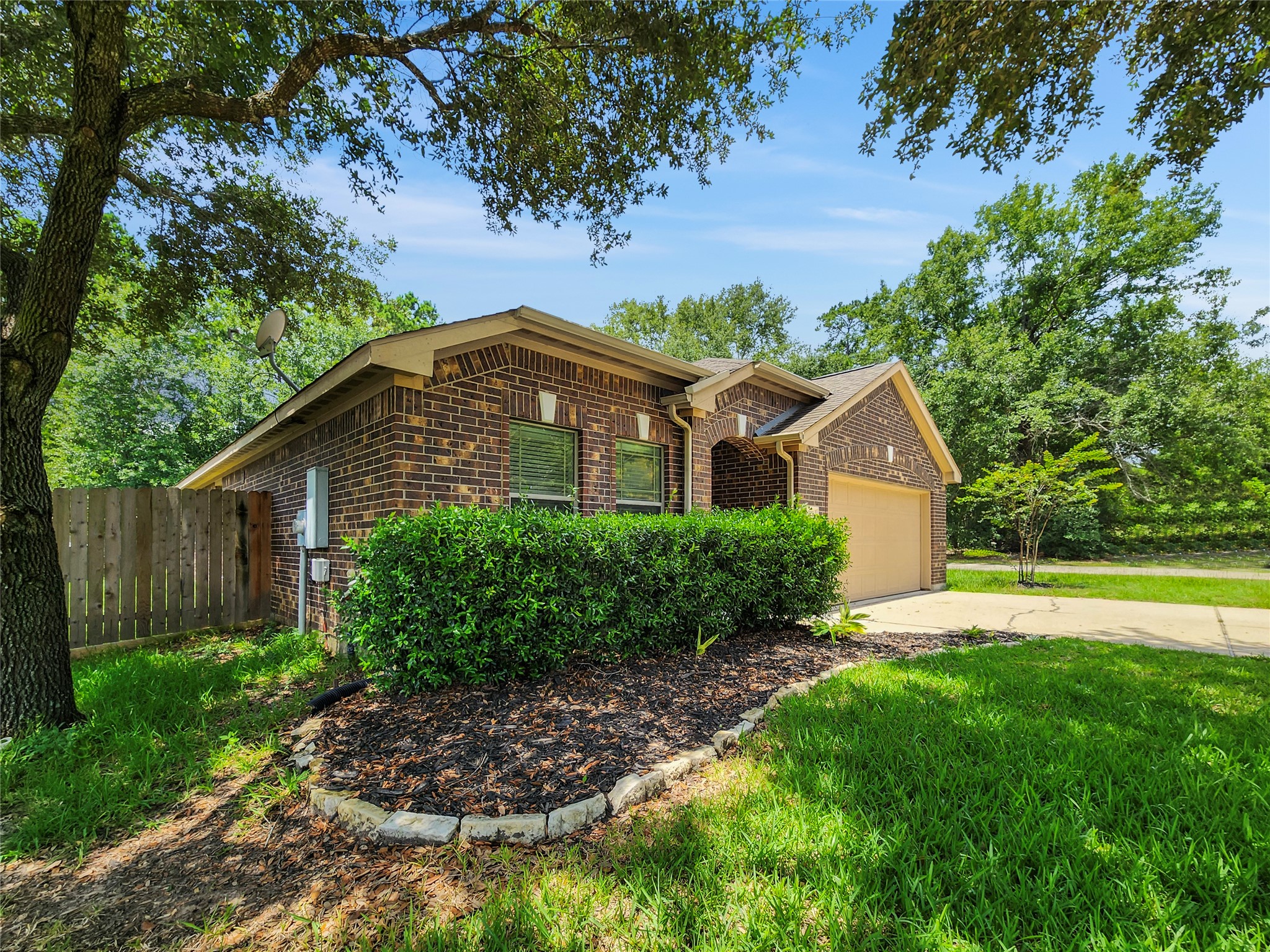 922 Fife Dr, Property Photo 14