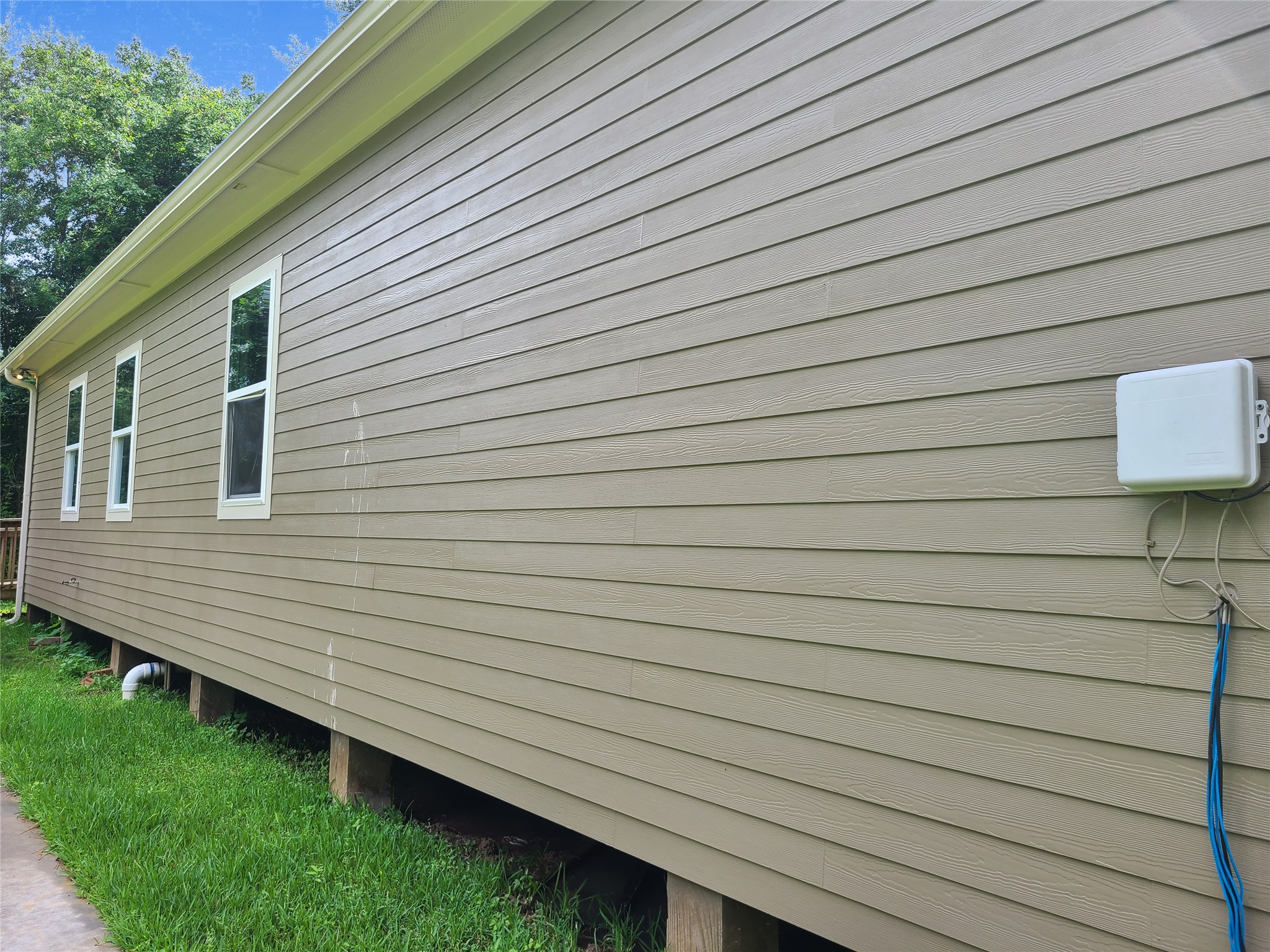 27436 Lantern Lane Property Photo 3
