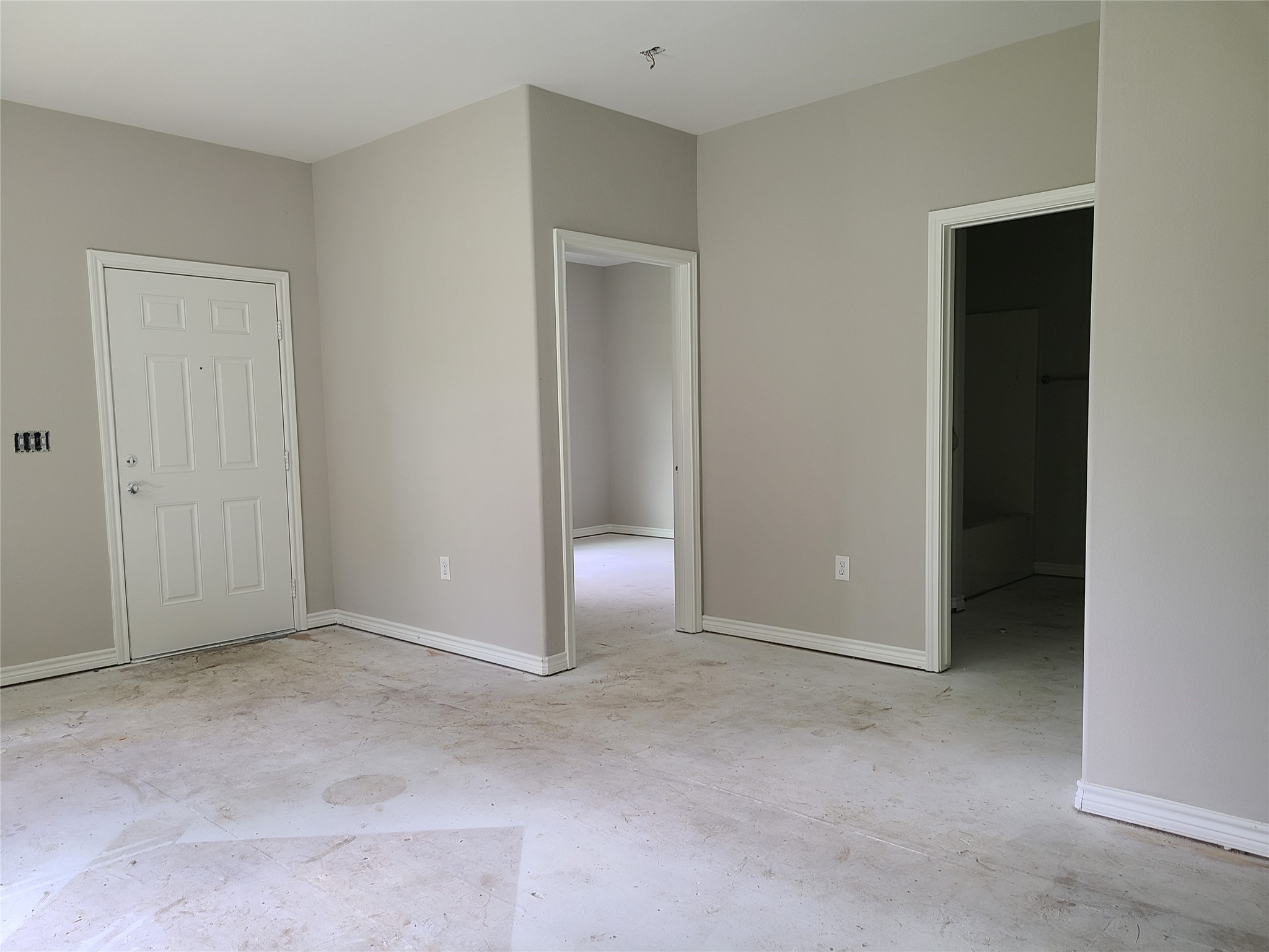 27436 Lantern Lane Property Photo 9