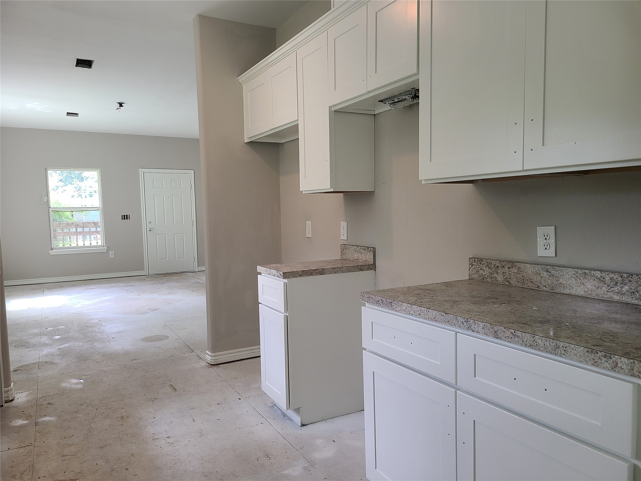 27436 Lantern Lane Property Photo 14