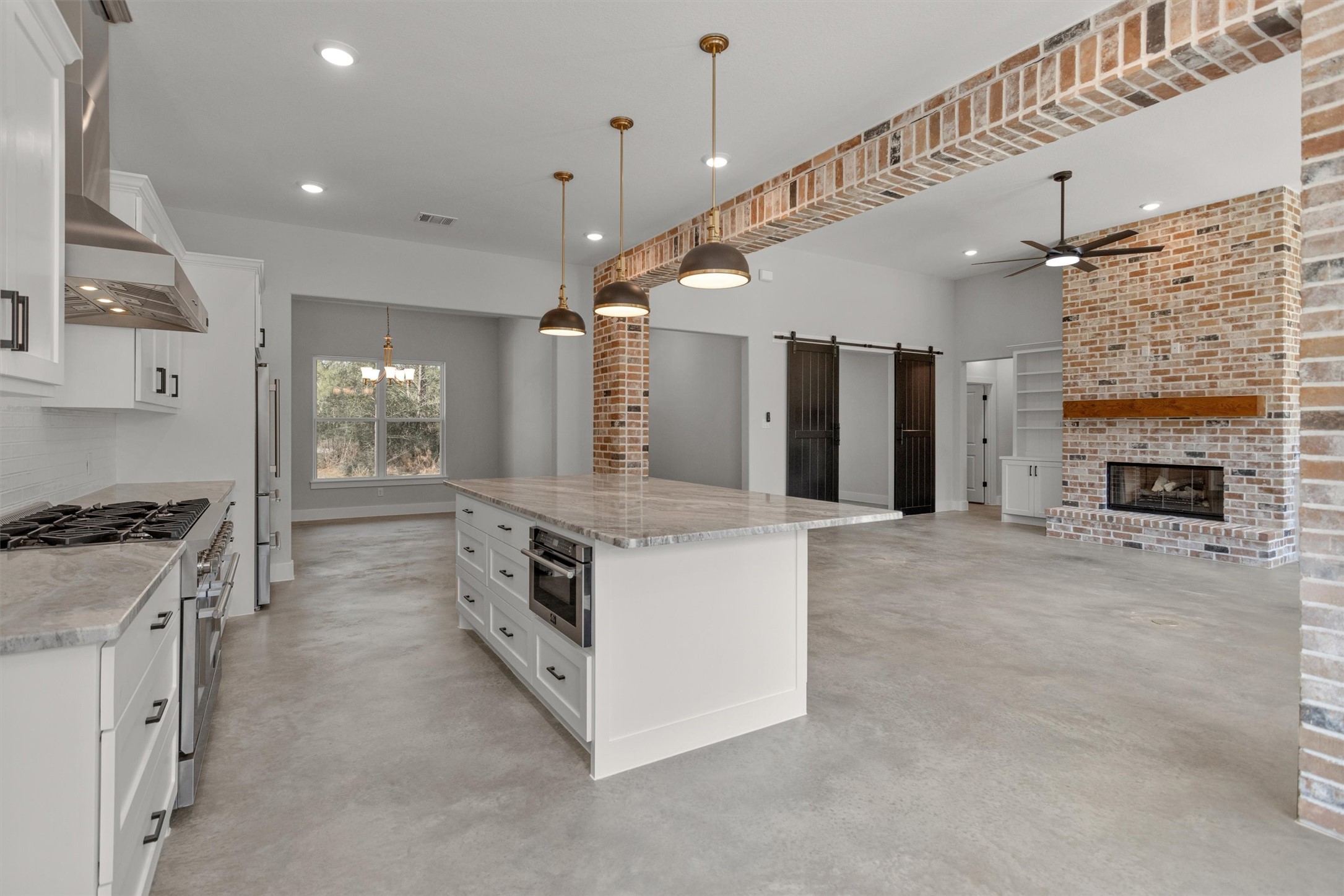 12744 Oak Barrel Road Property Photo 16