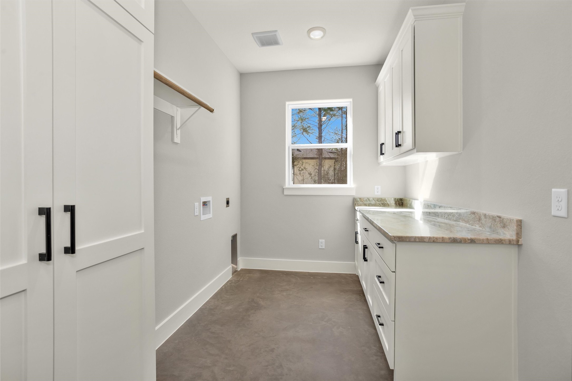 12744 Oak Barrel Road Property Photo 37