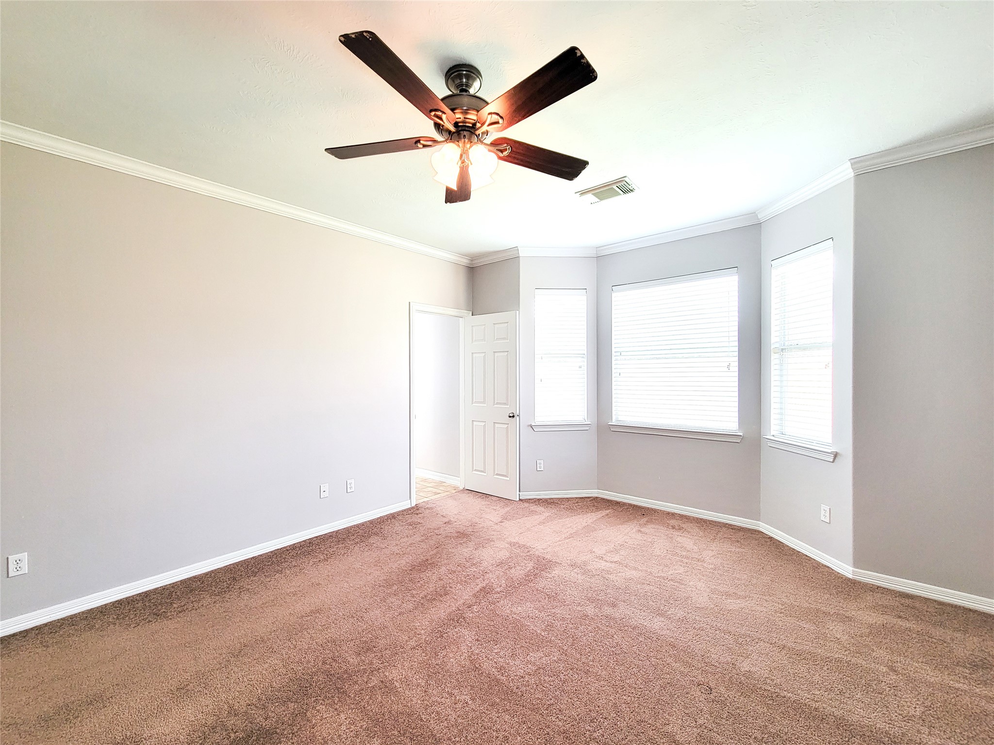17207 Mossbriar Lane Property Photo 18