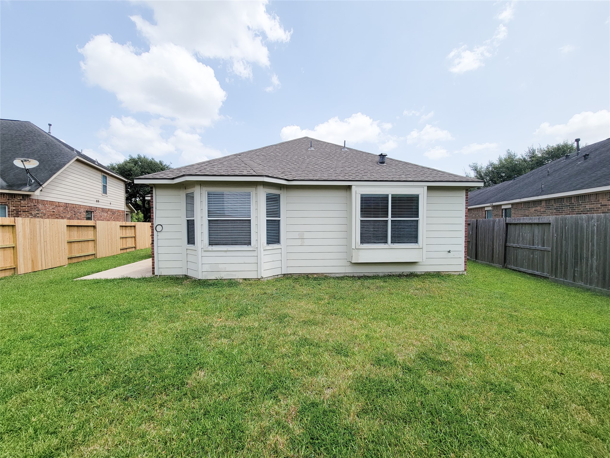 17207 Mossbriar Lane Property Photo 29