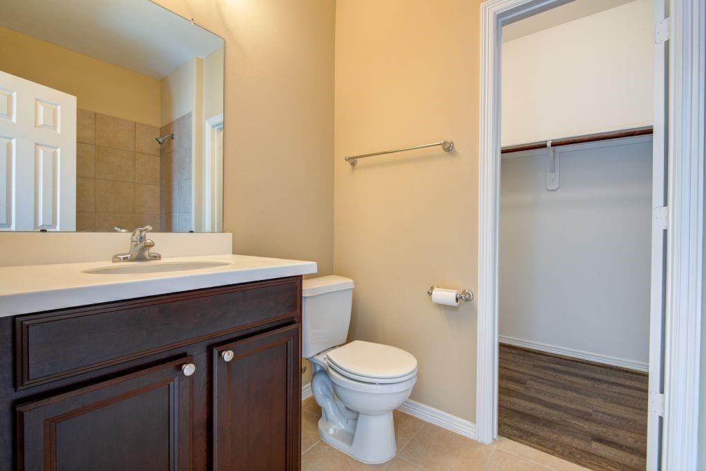 4411 Enchanted Spring Ct Property Photo 15