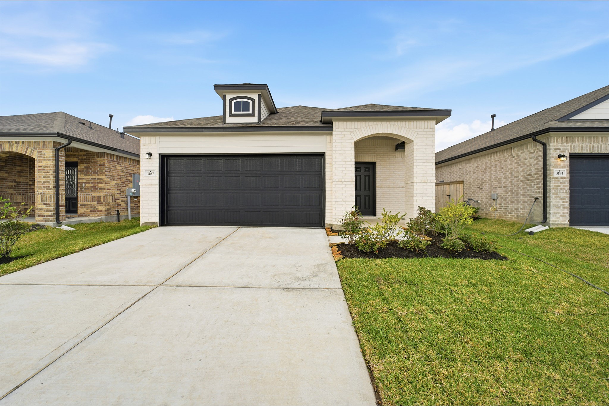 3187 Savannah Rose Drive Property Photo