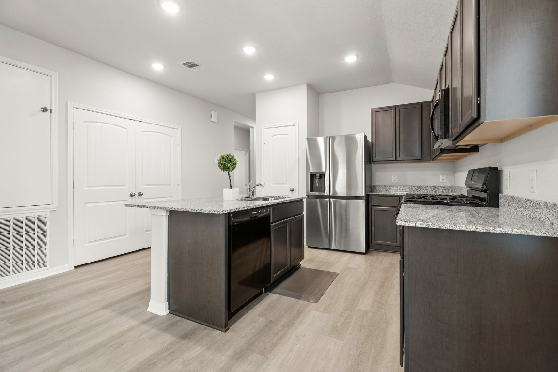 5345 Basquiat Drive Property Photo 3