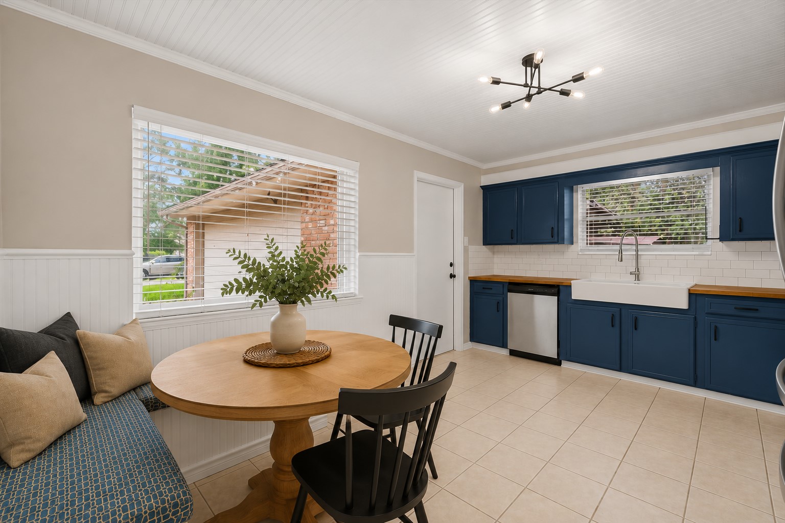 209 Palm Aire Drive Property Photo 12