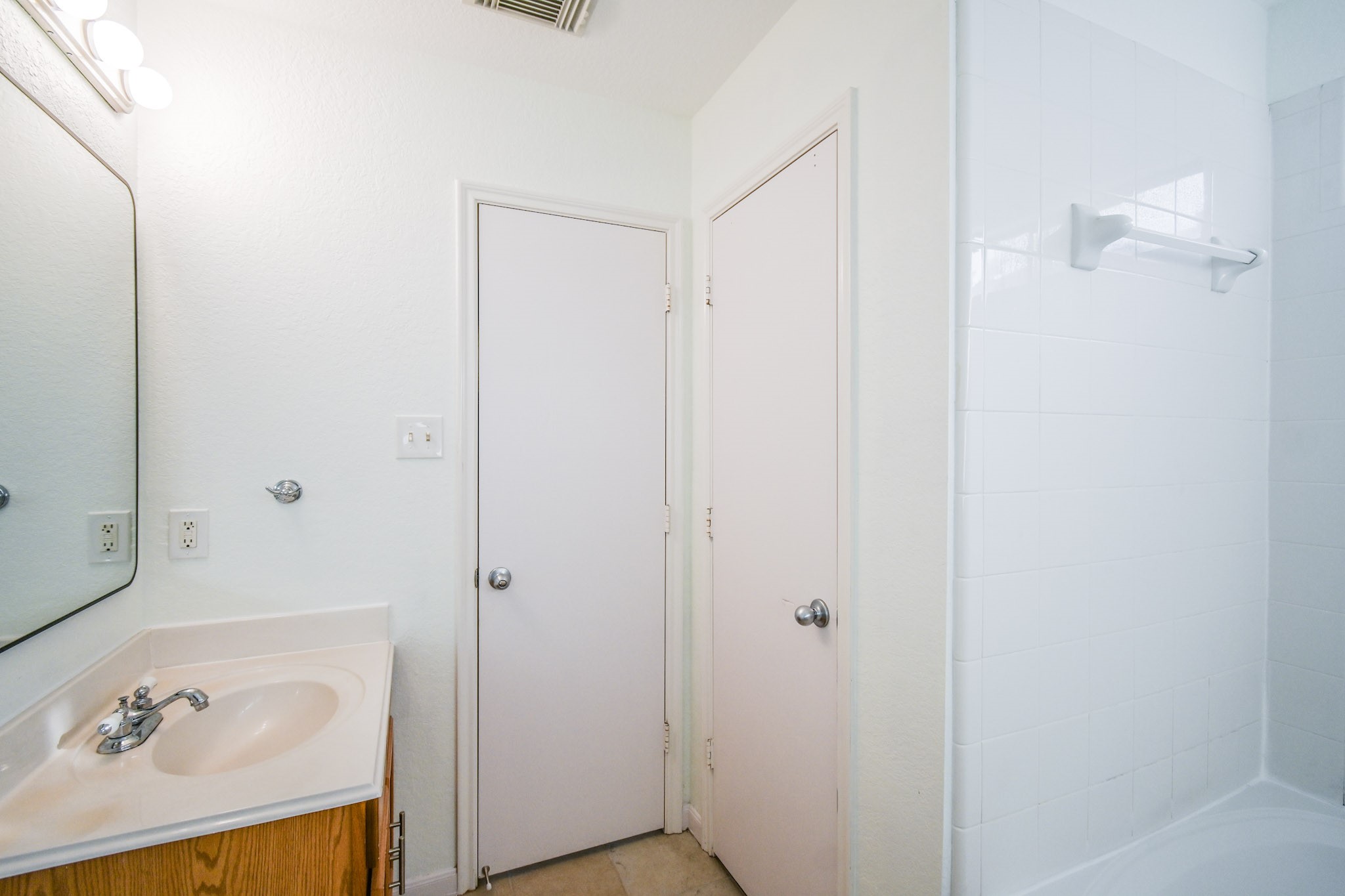 15639 Western Skies Drive Property Photo 33