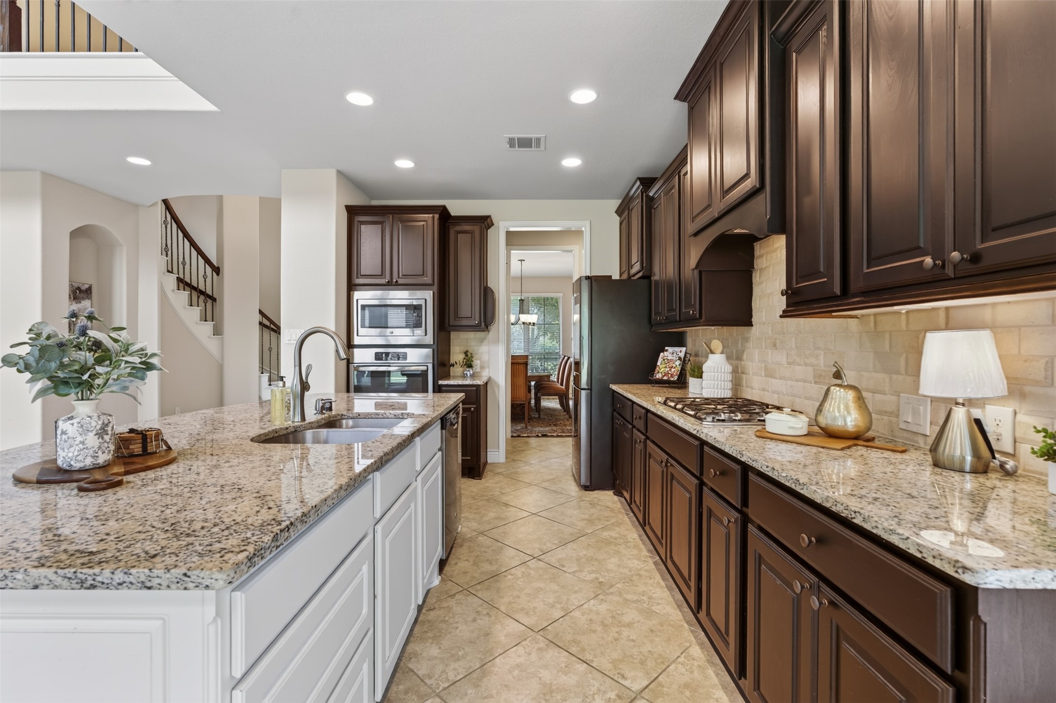 20222 Monica Joyce Lane Property Photo 6