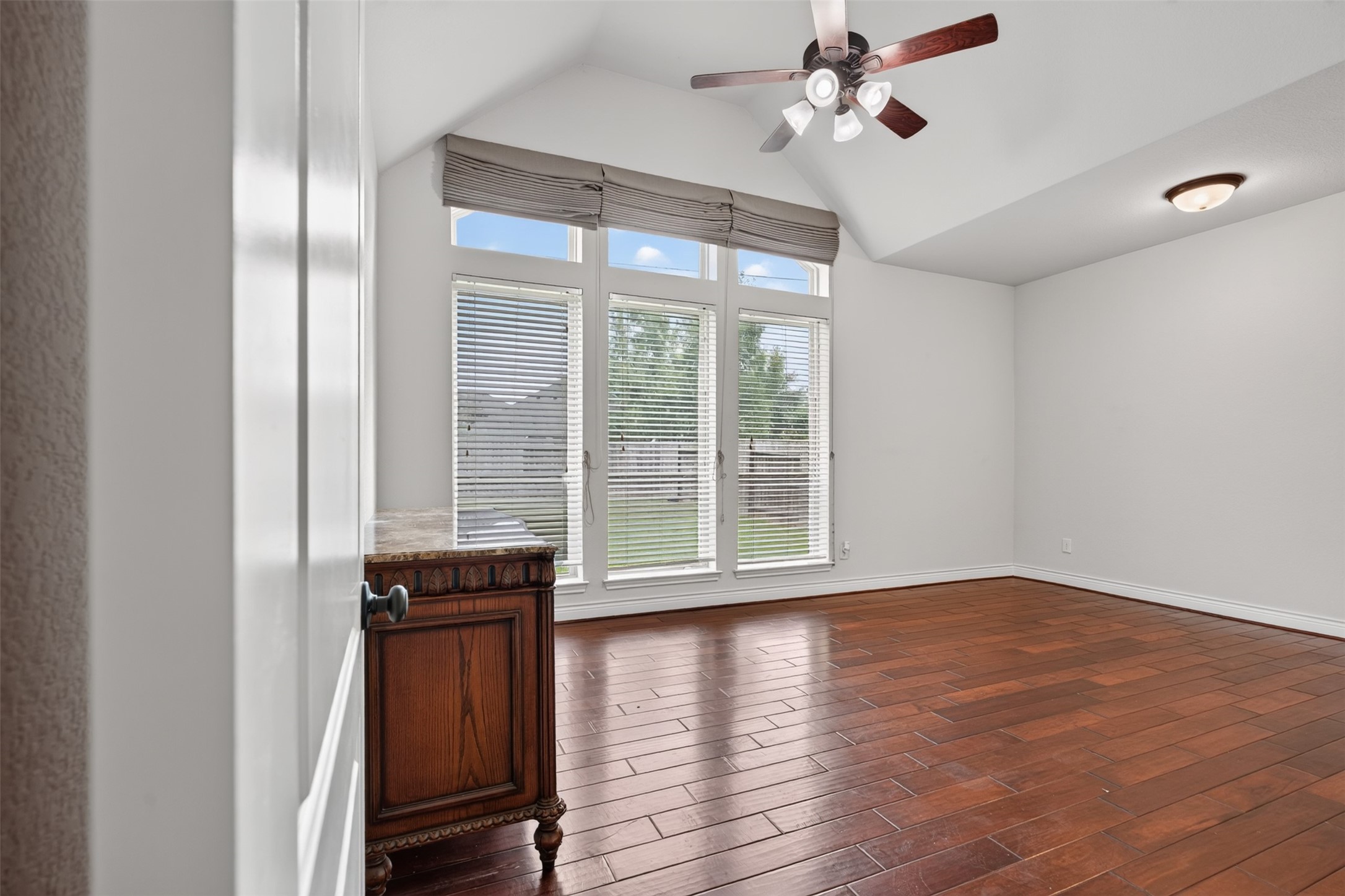 20222 Monica Joyce Lane Property Photo 18
