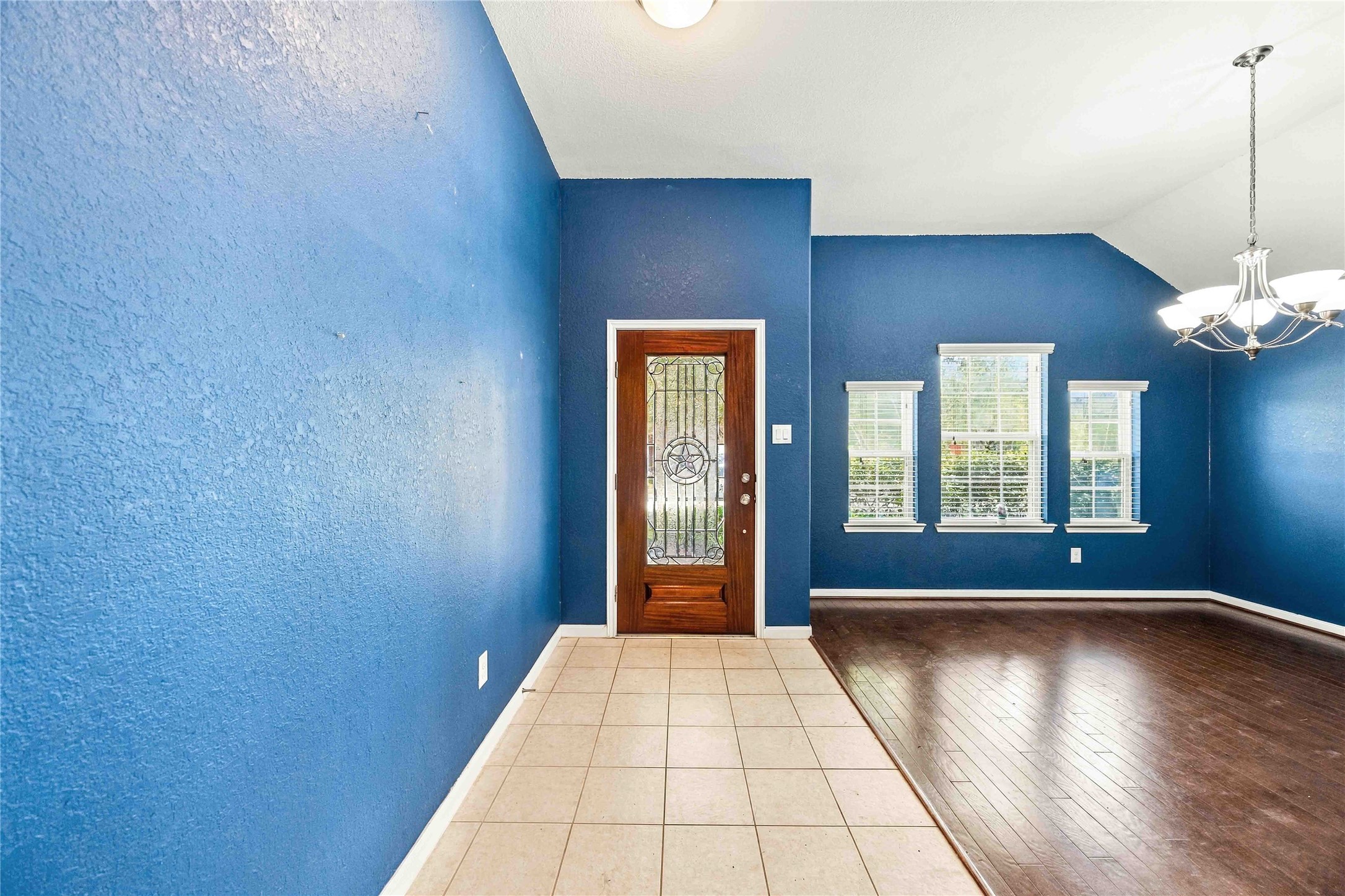 21554 Barrett Knolls Drive Property Photo 2