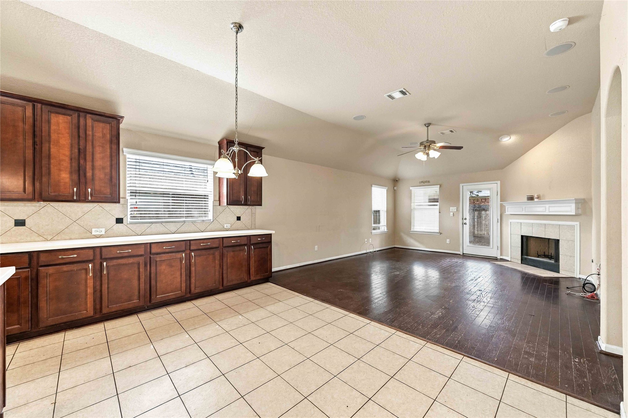 21554 Barrett Knolls Drive Property Photo 9