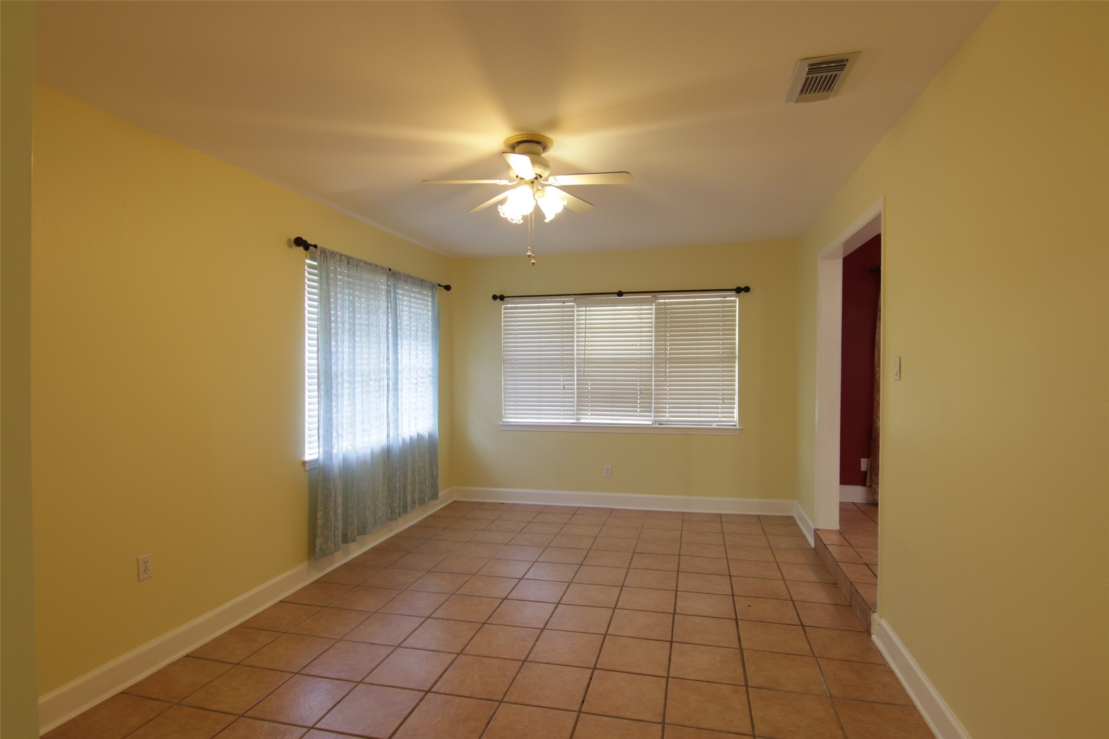 6601 Stroud Drive Property Photo 9
