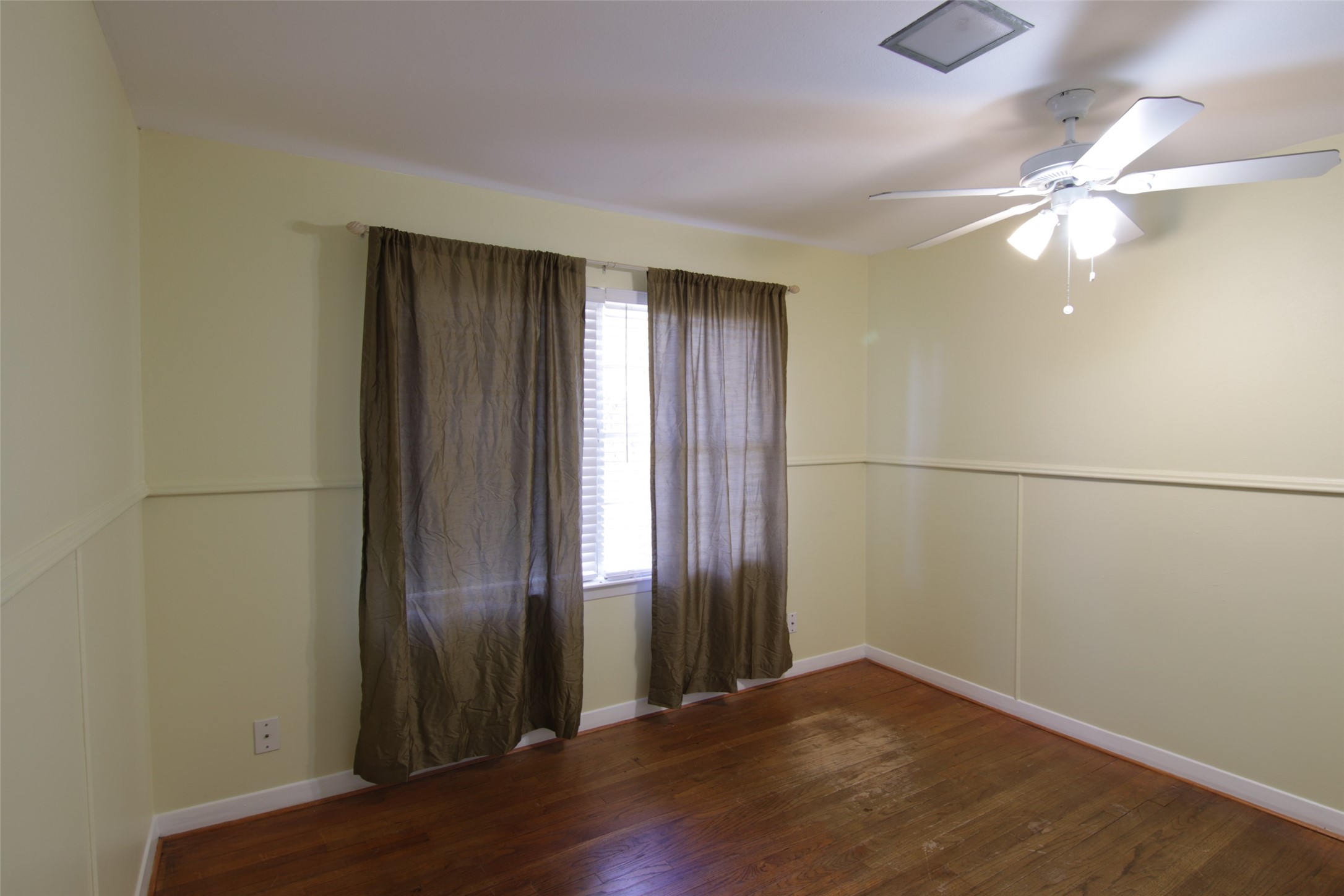 6601 Stroud Drive Property Photo 16