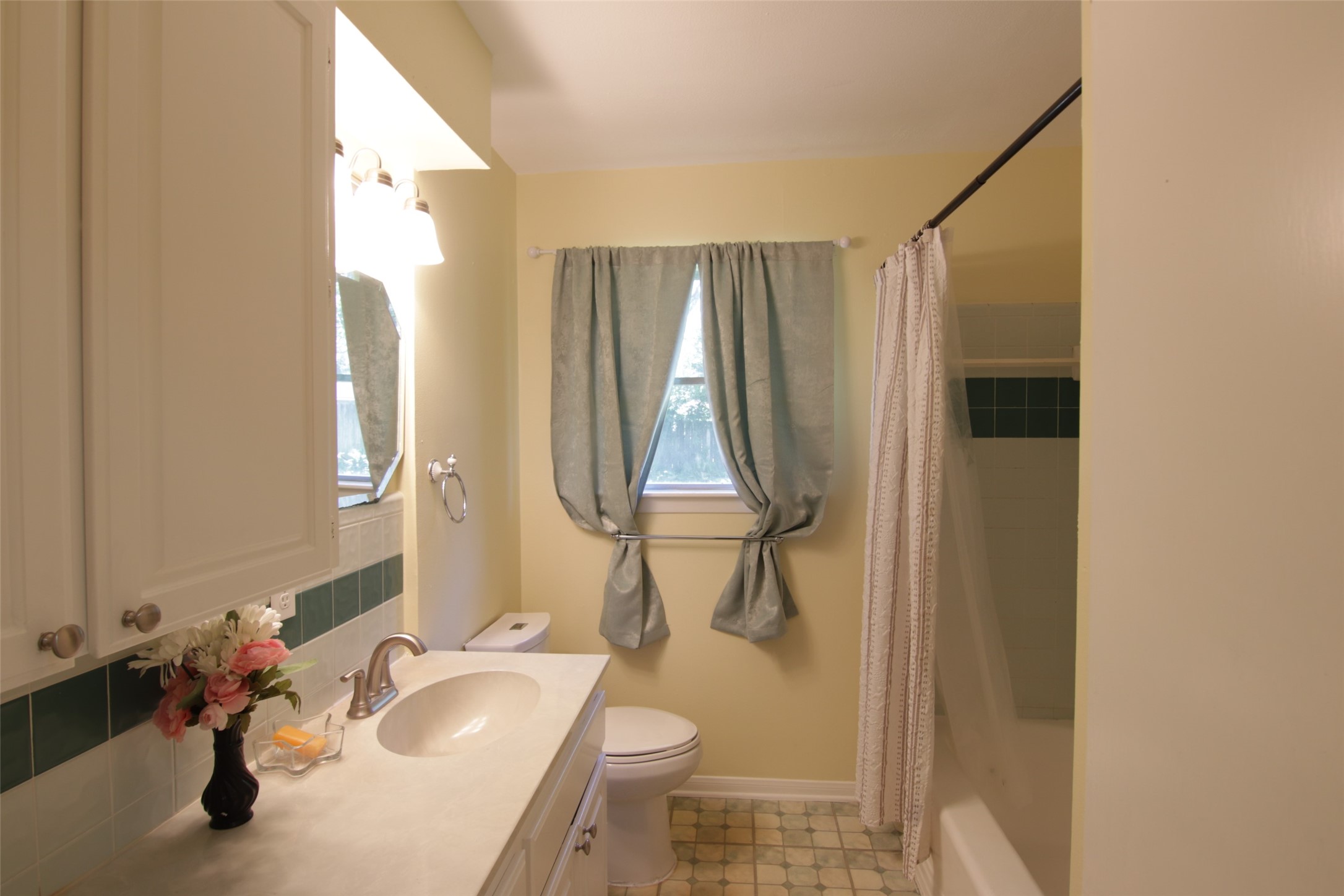 6601 Stroud Drive Property Photo 17
