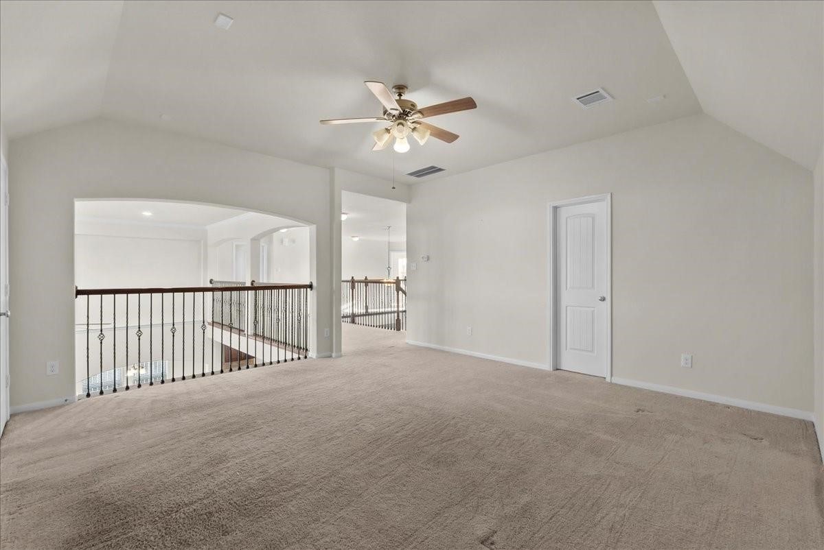 2246 Oakleaf Trail Lane Property Photo 29