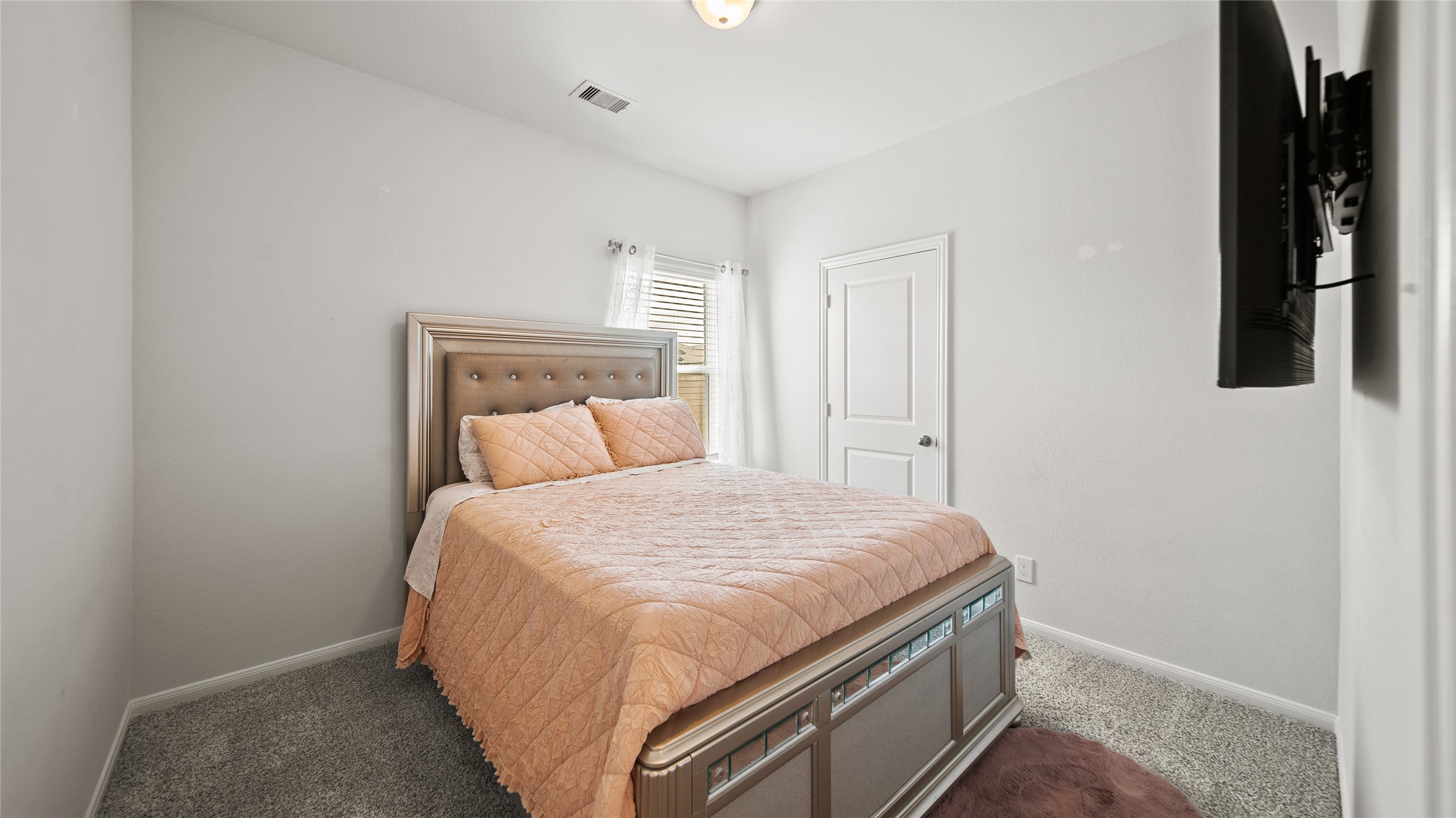 1326 Ponderosa Pine Drive Property Photo 12