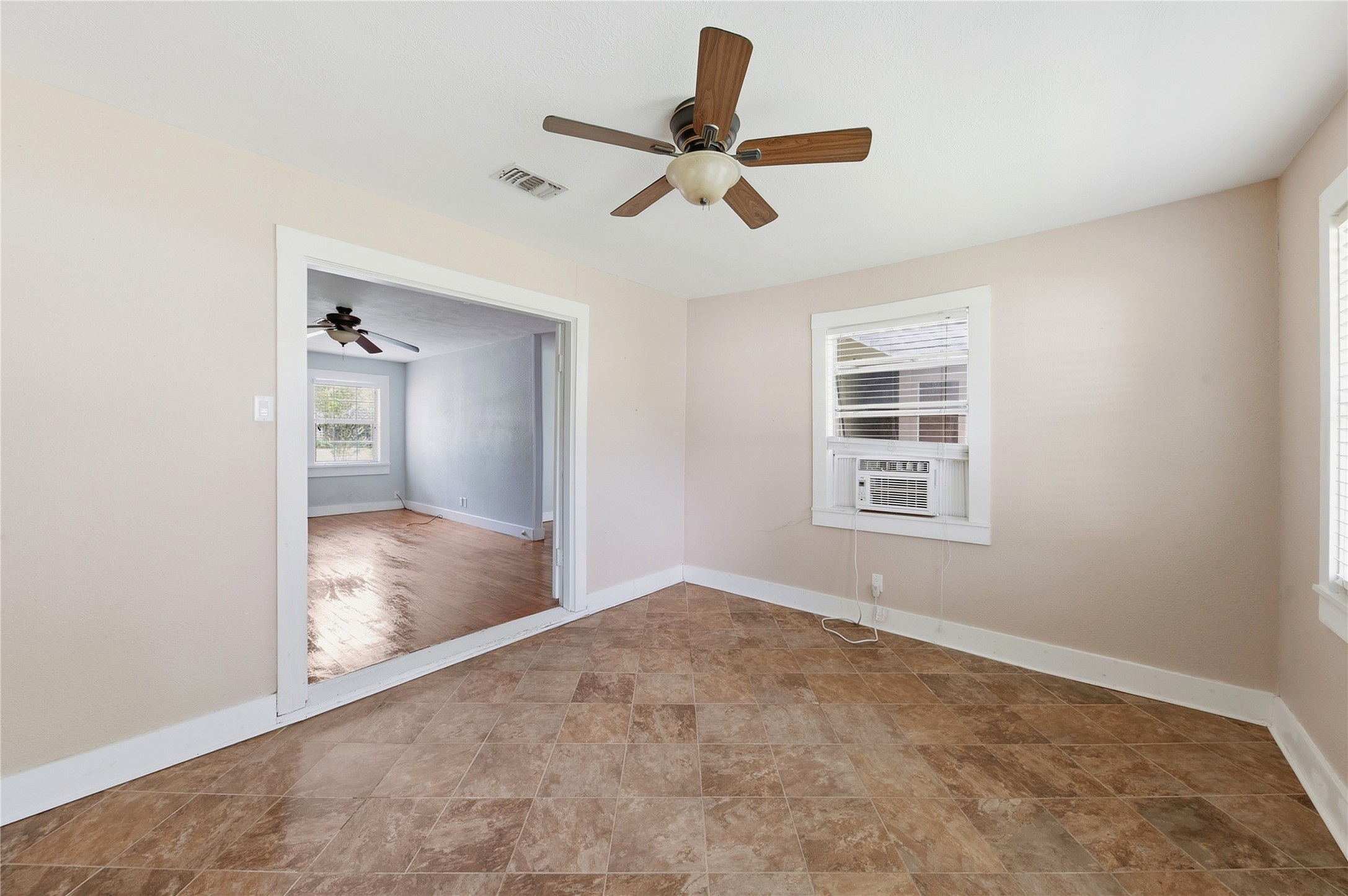 1215 Winston Drive Property Photo 12
