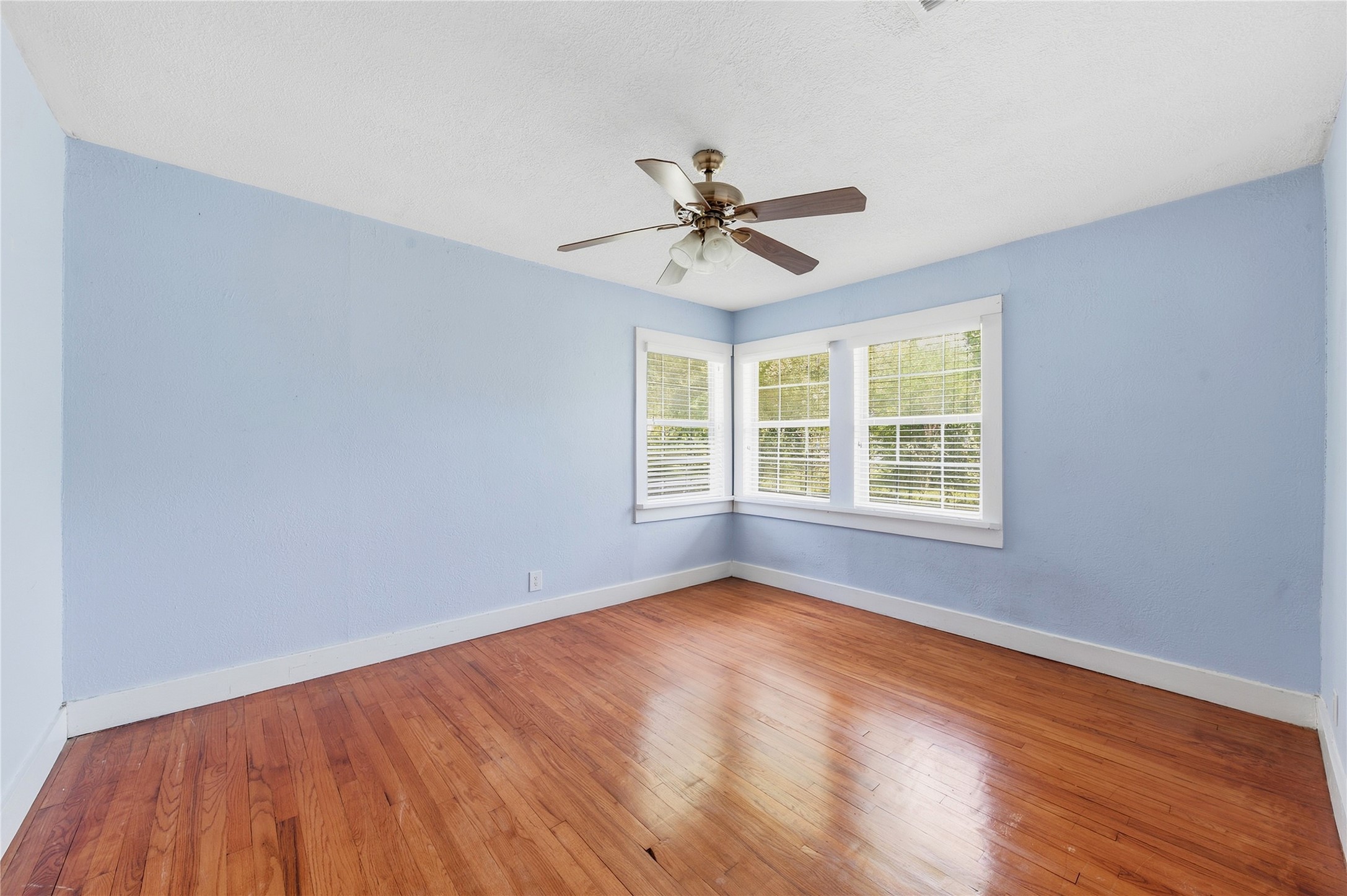 1215 Winston Drive Property Photo 13
