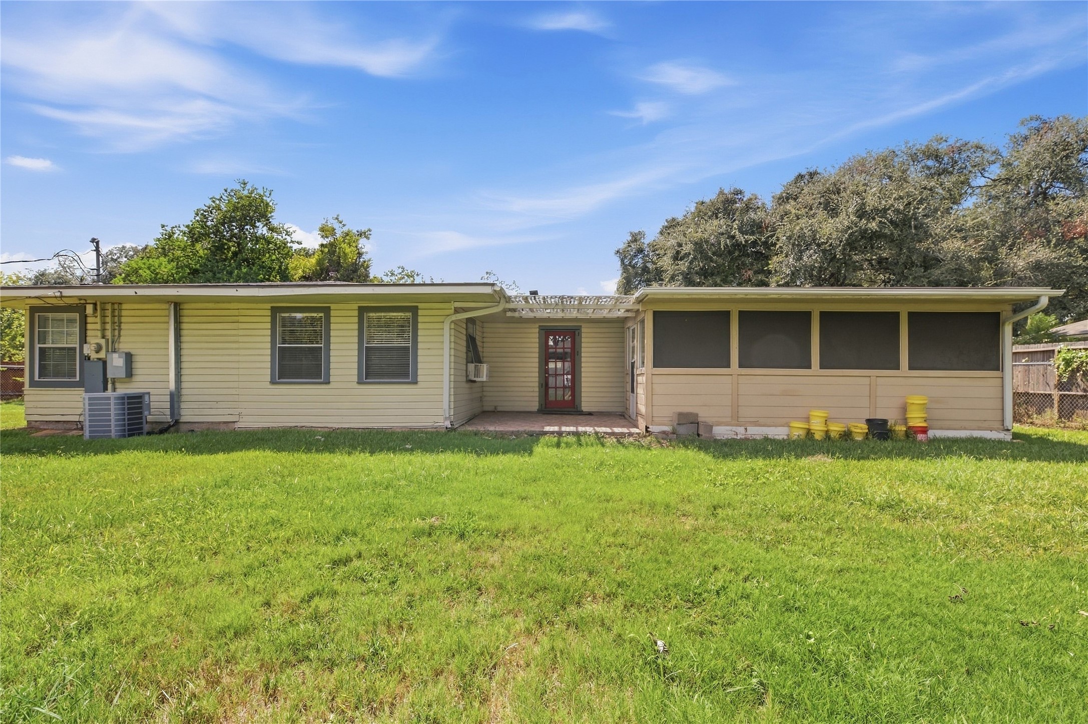 1215 Winston Drive Property Photo 25