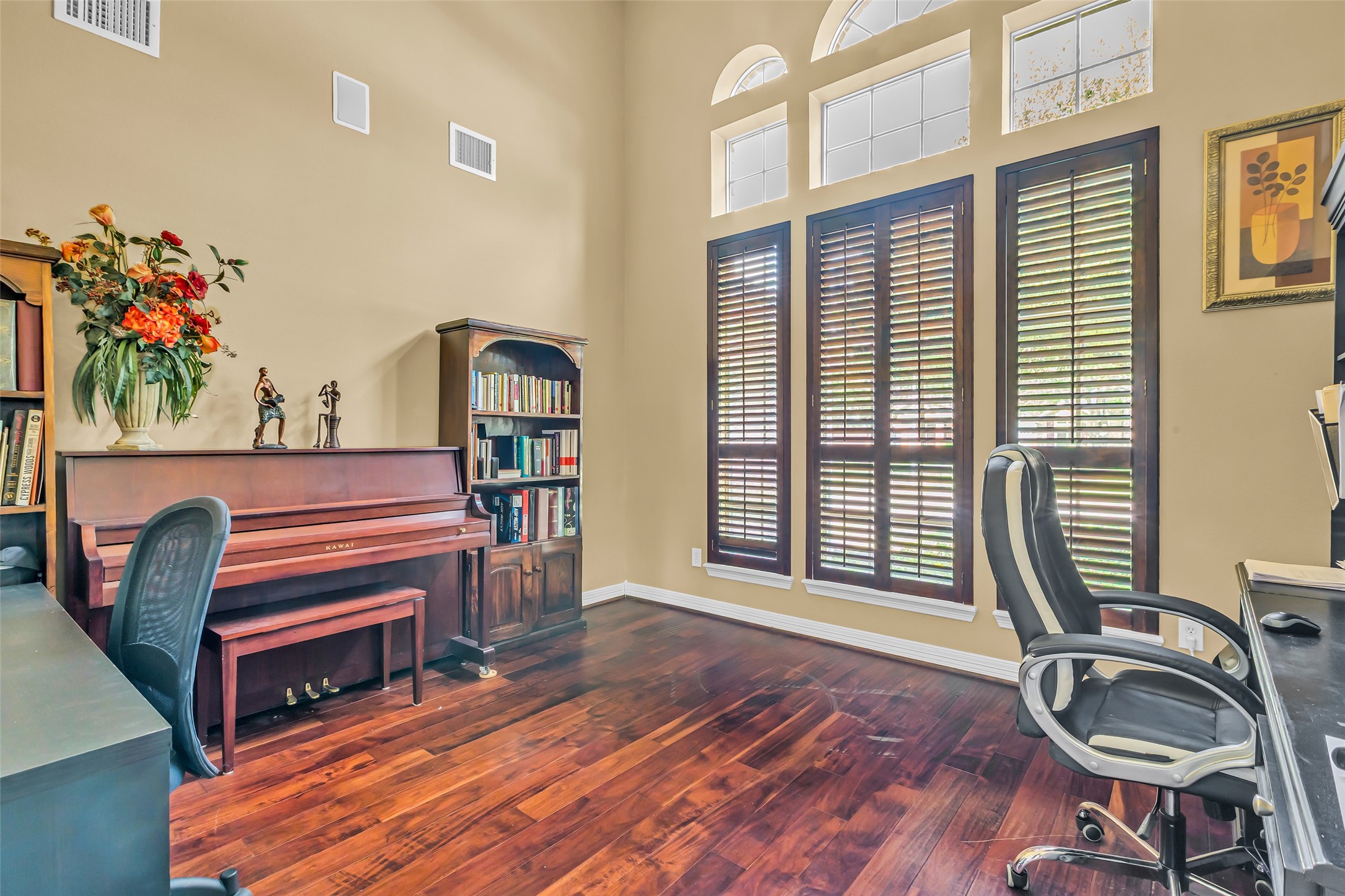 13703 Layton Hills Drive Property Photo 9