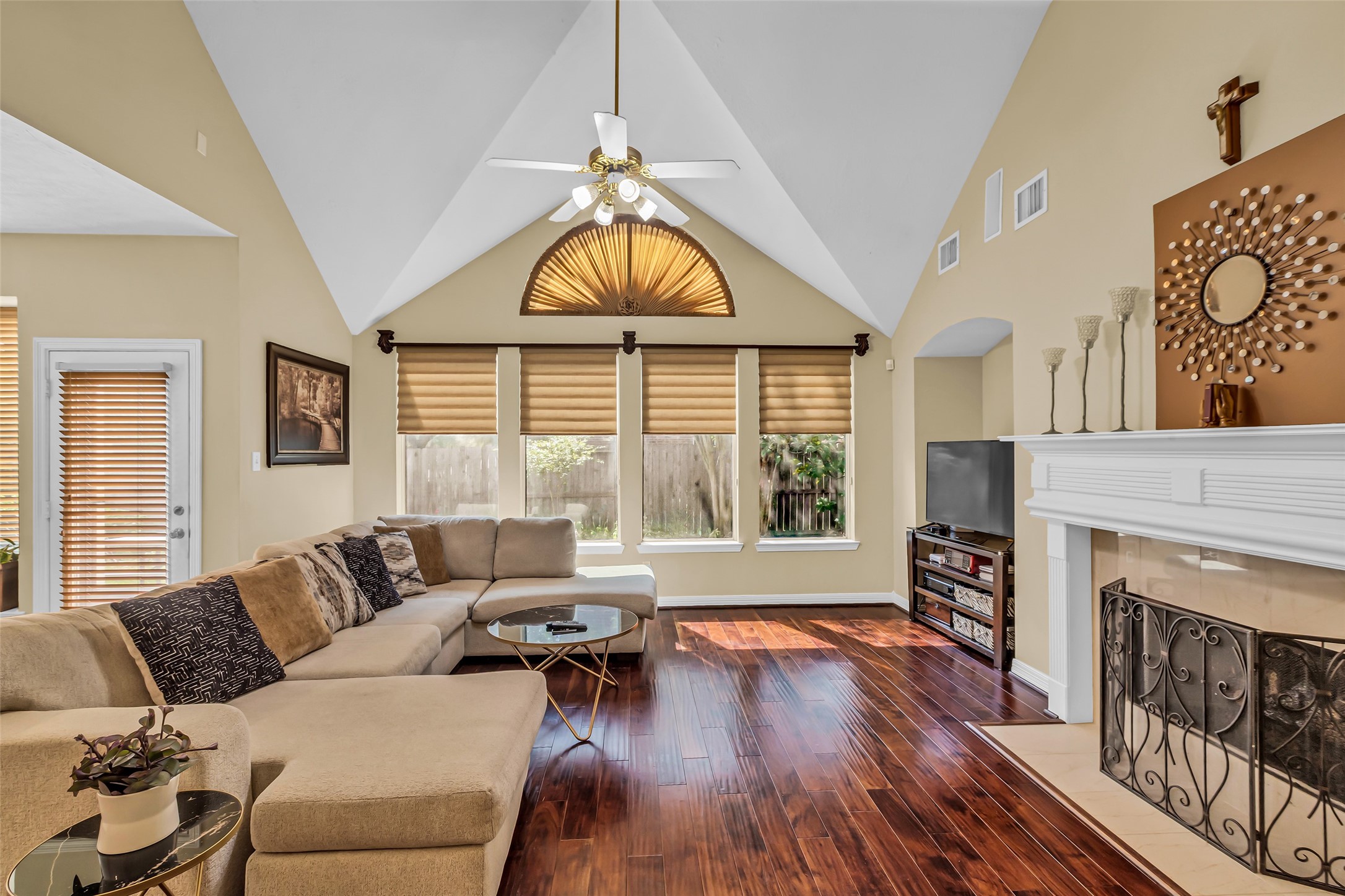 13703 Layton Hills Drive Property Photo 11