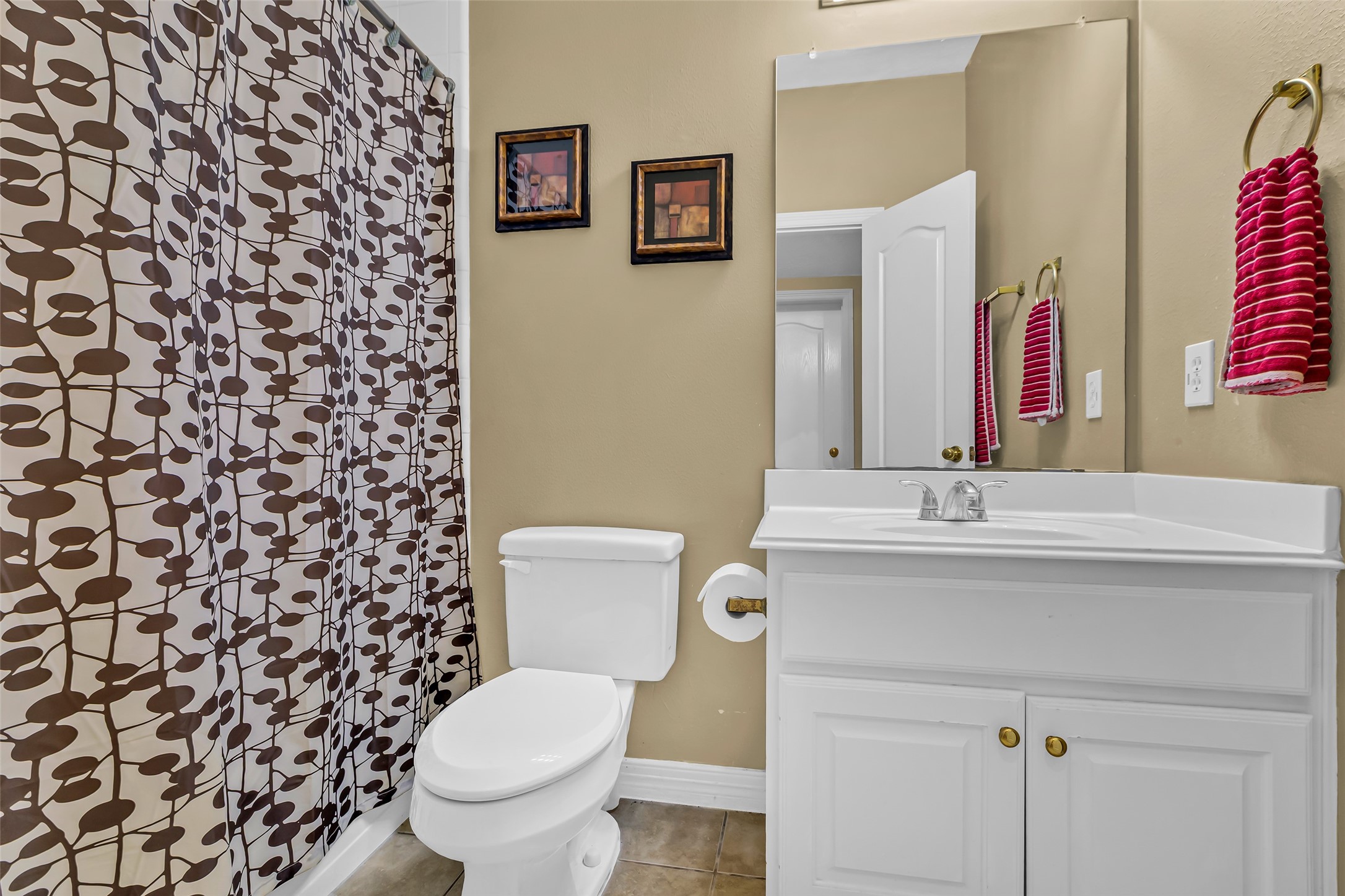 13703 Layton Hills Drive Property Photo 28