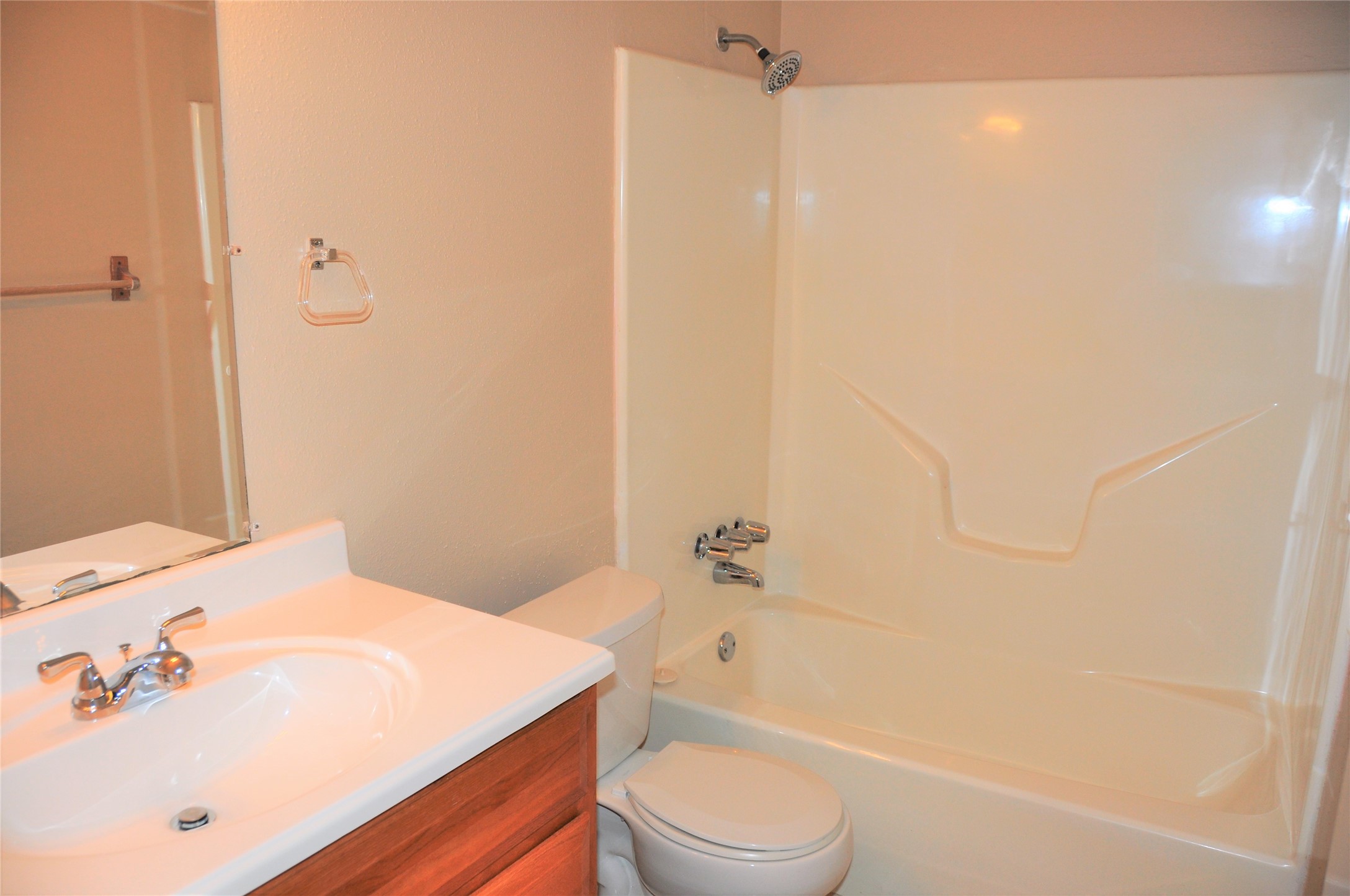 11626 Gullwood Drive Property Photo 10