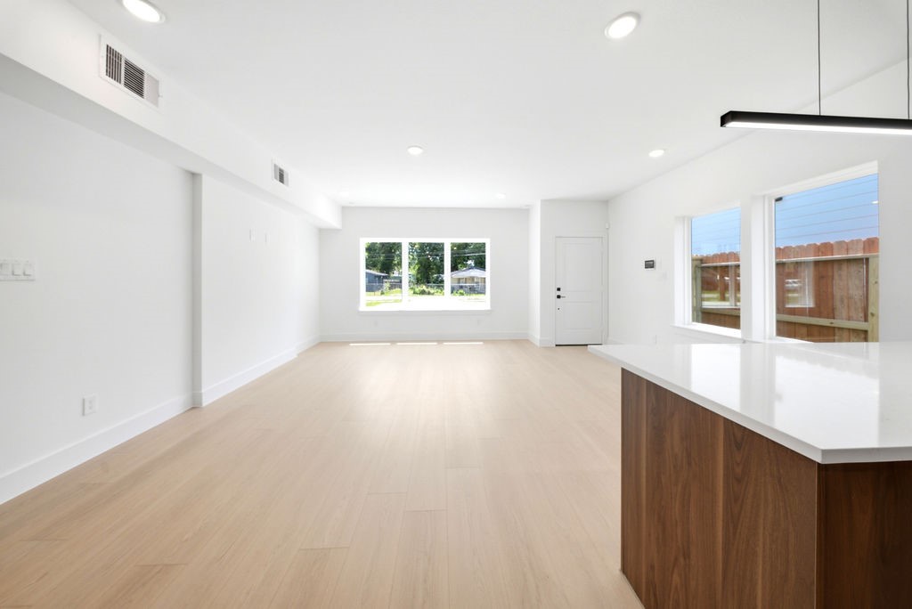 7417 Charlie Street B Property Photo 8