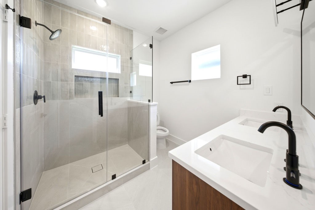 7417 Charlie Street B Property Photo 20