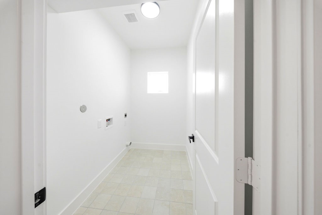 7417 Charlie Street B Property Photo 25