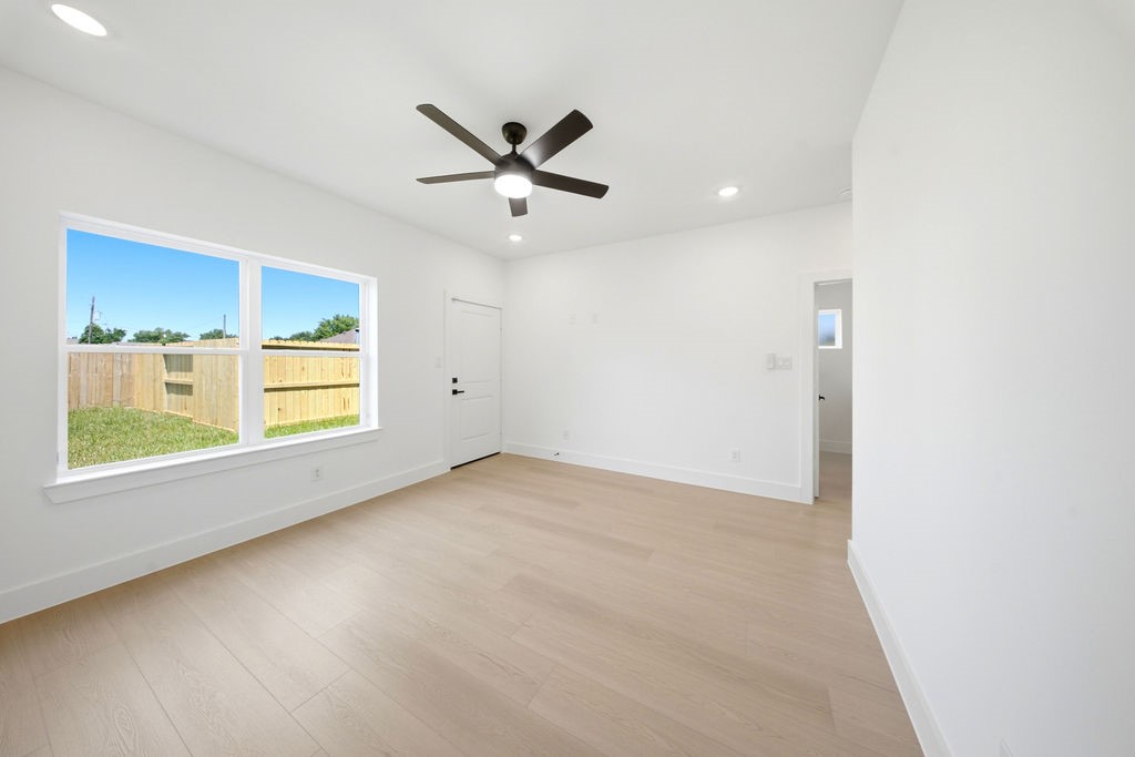 7417 Charlie Street B Property Photo 31