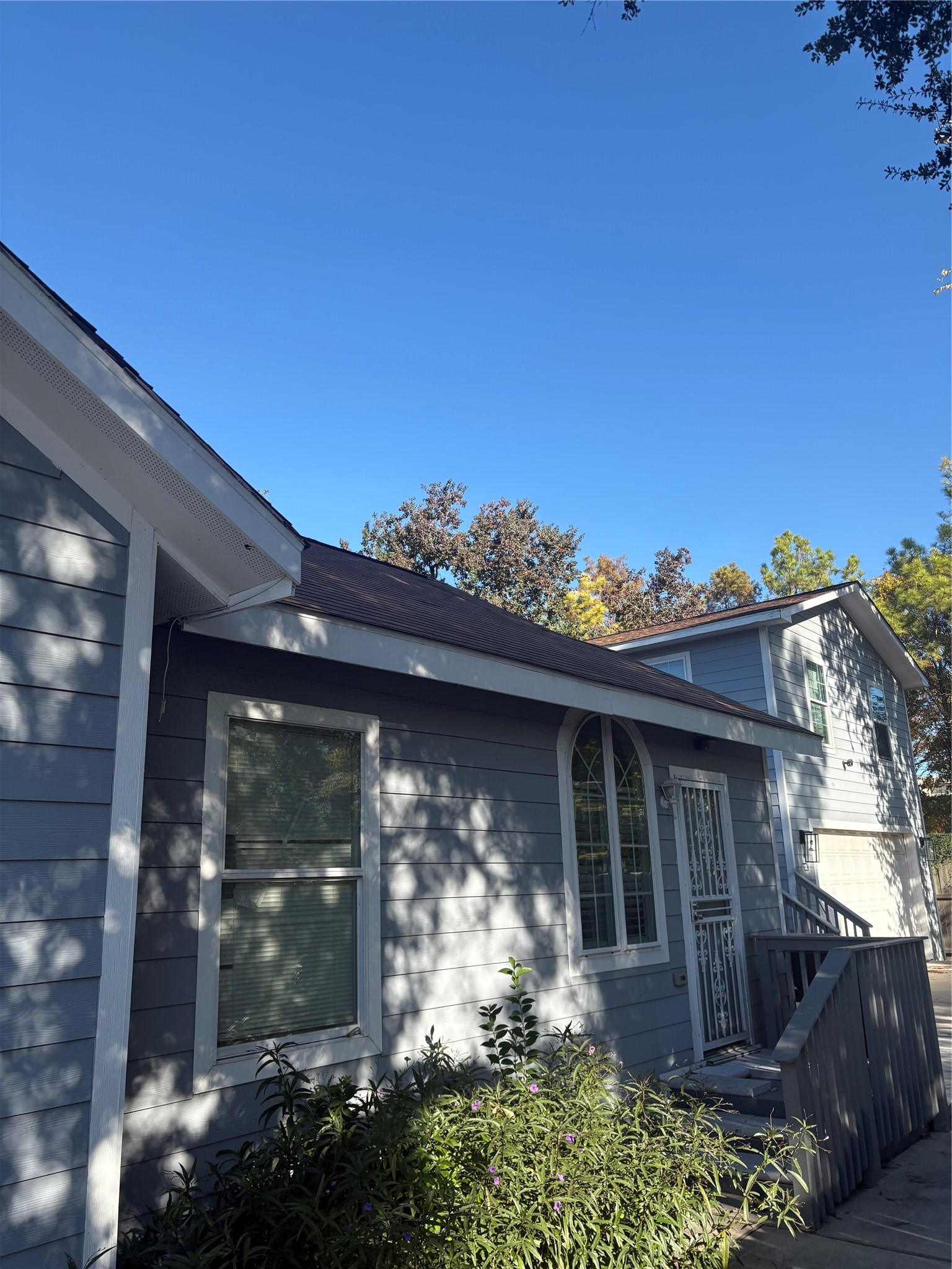3021 Gray Street Property Photo 4