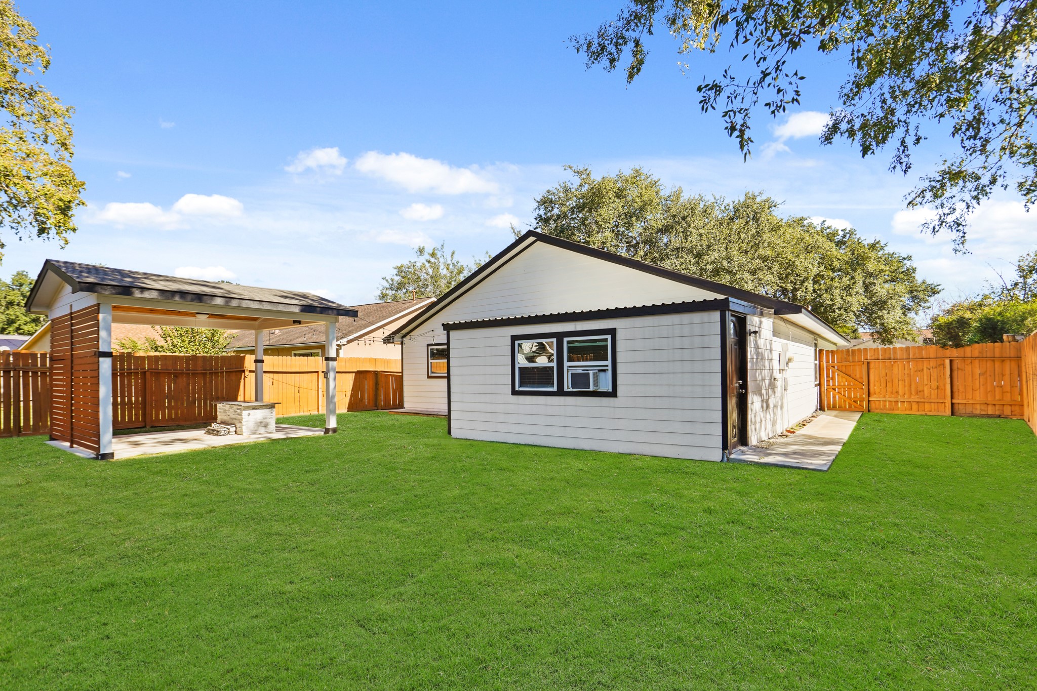 1030 Grand Junction Drive Property Photo 16