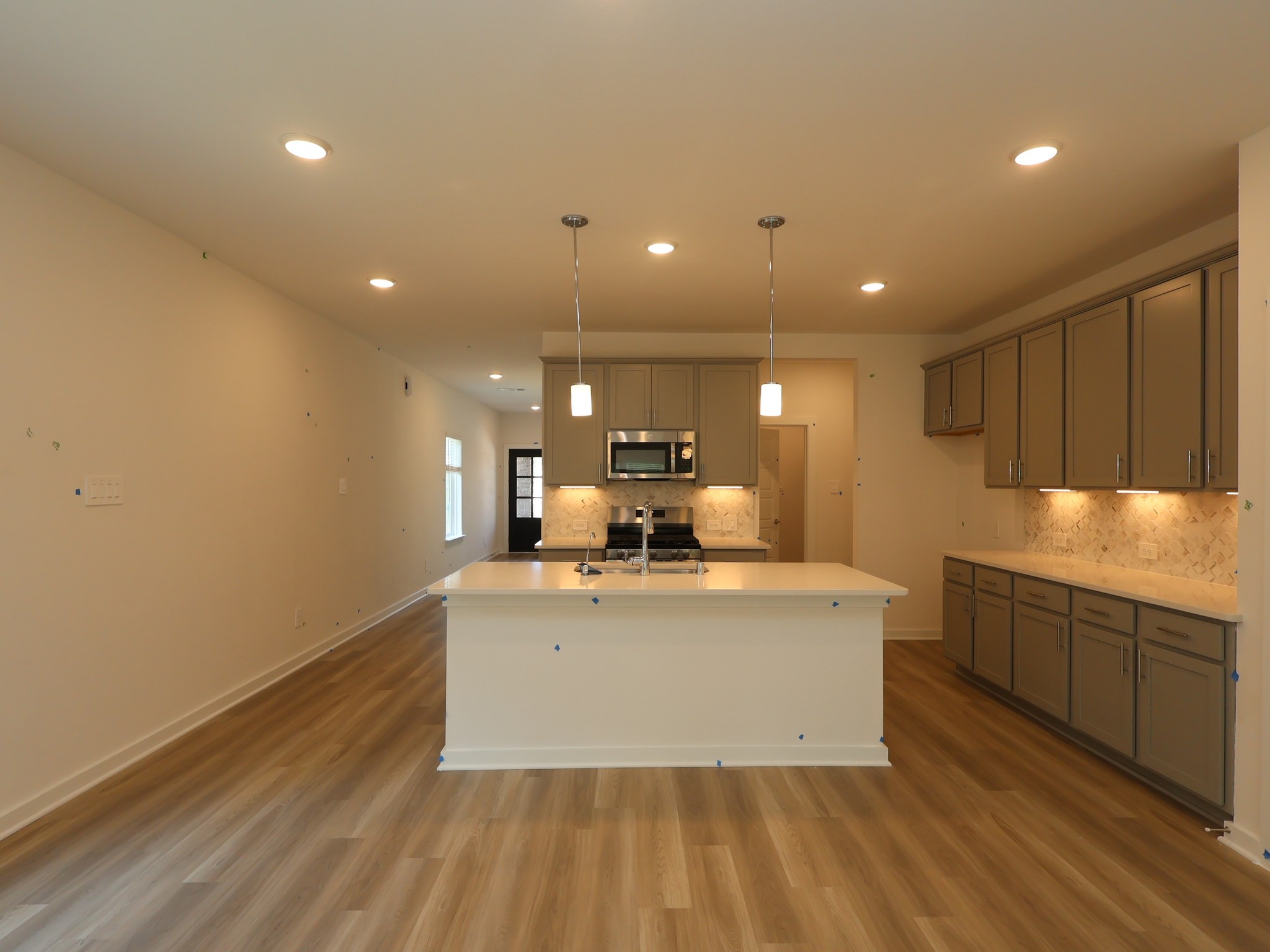 22740 Hackberry Leaf Drive Property Photo 3
