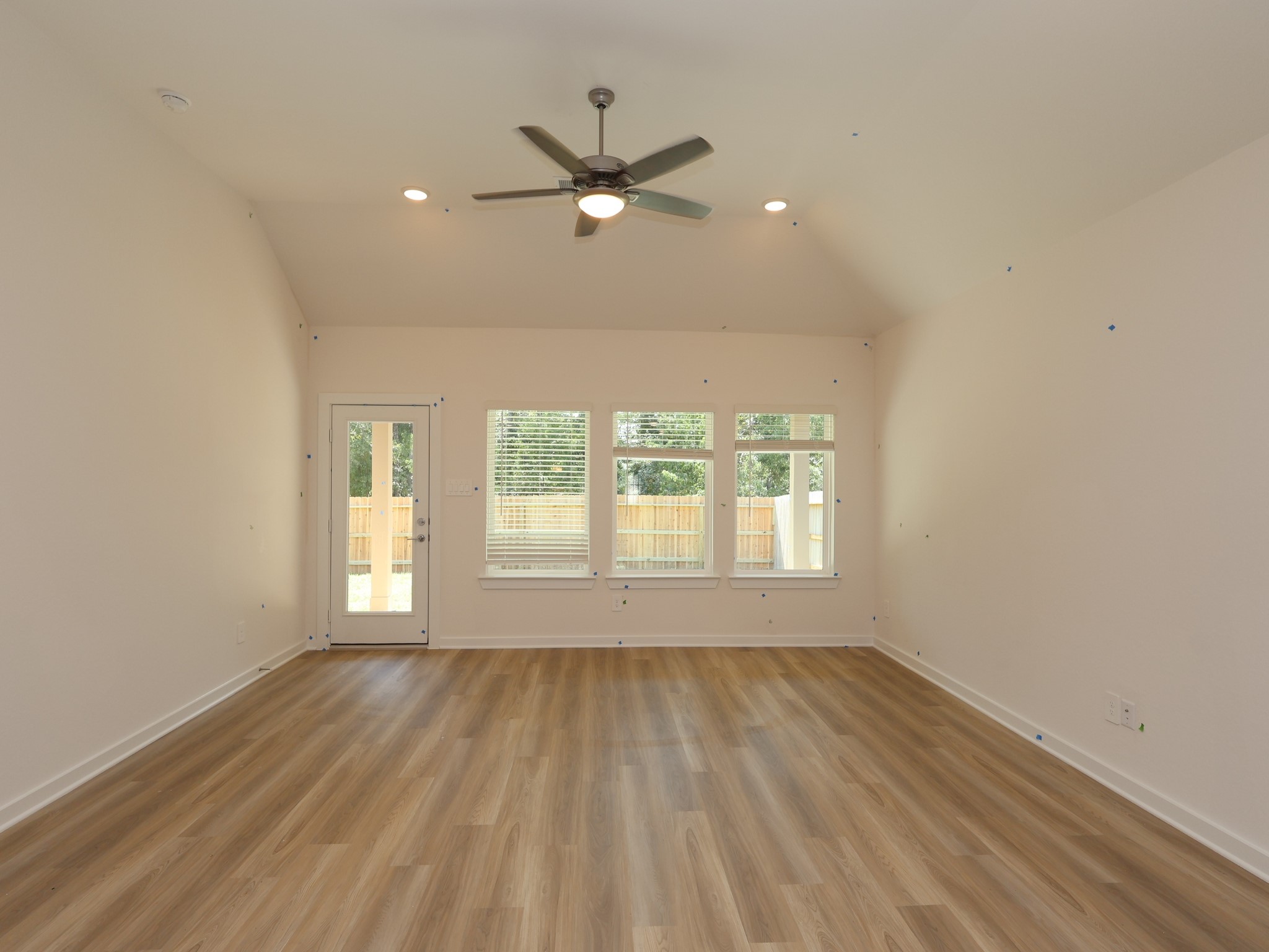22740 Hackberry Leaf Drive Property Photo 4